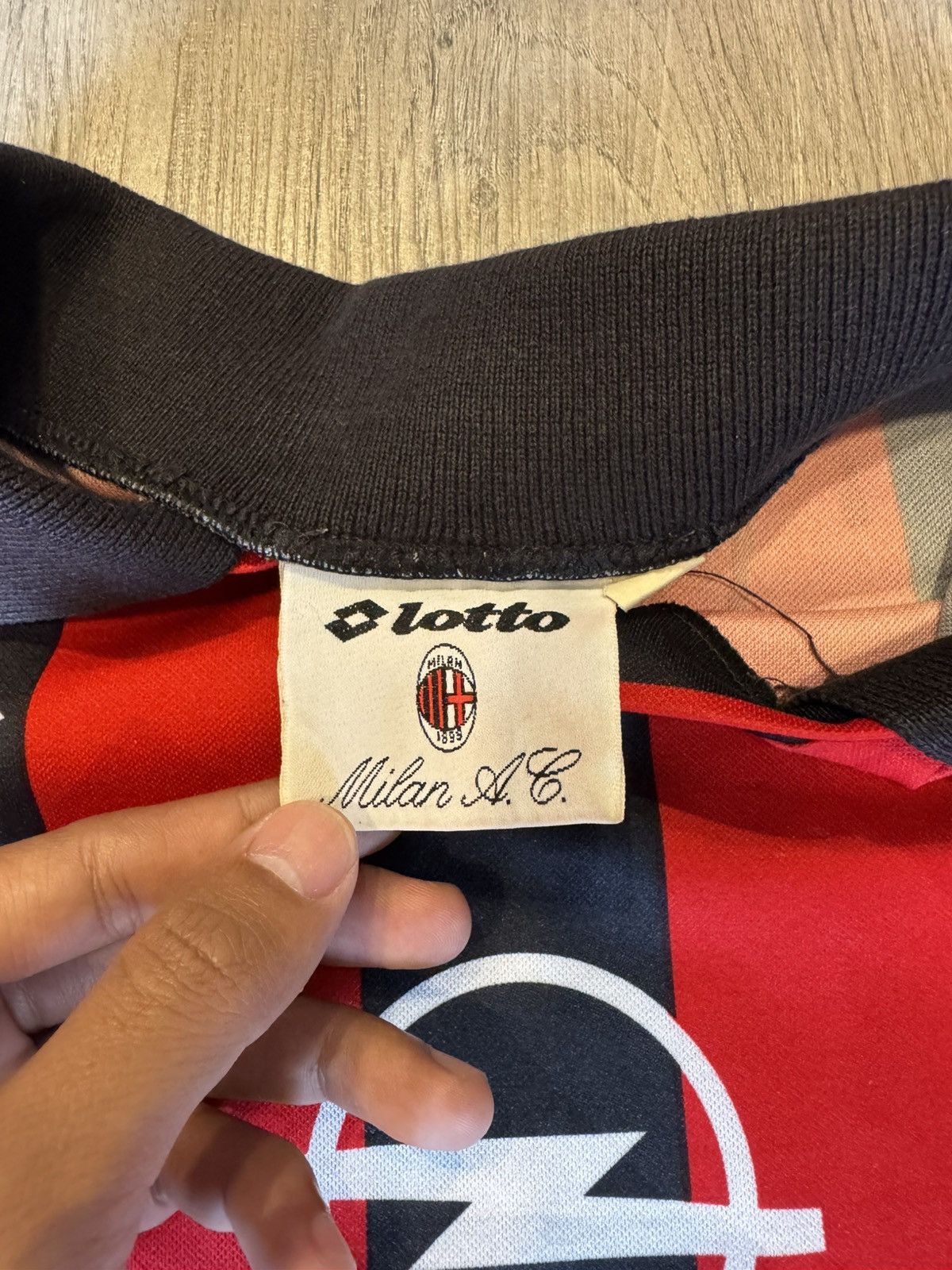 Lotto Sport AC MILAN 1995-1996 HOME JERSEY SHIRT Size US M / EU 48-50 / 2 - 7 Thumbnail