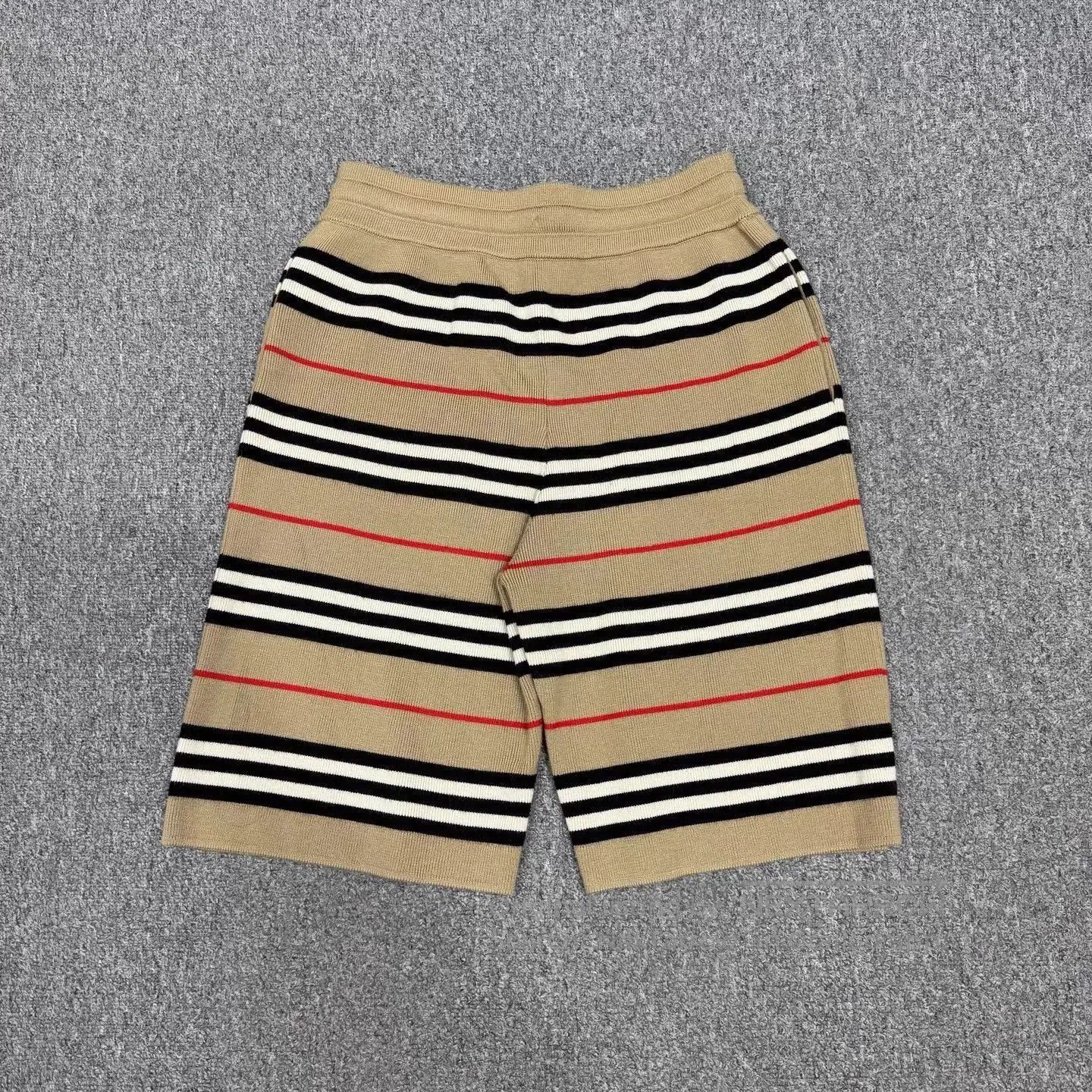 Burberry Beige Striped Knit Shorts with Drawstring. Size US 34 / EU 50 - 2 Thumbnail