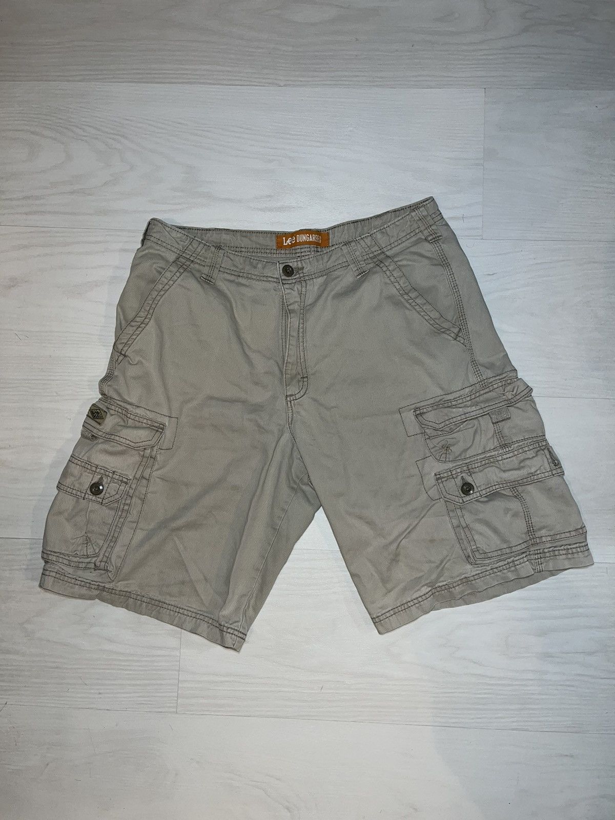 Lee × Vintage Y2K Baggy Lee Khaki Dungaree Shorts Size US 34 / EU 50 - 1 Thumbnail