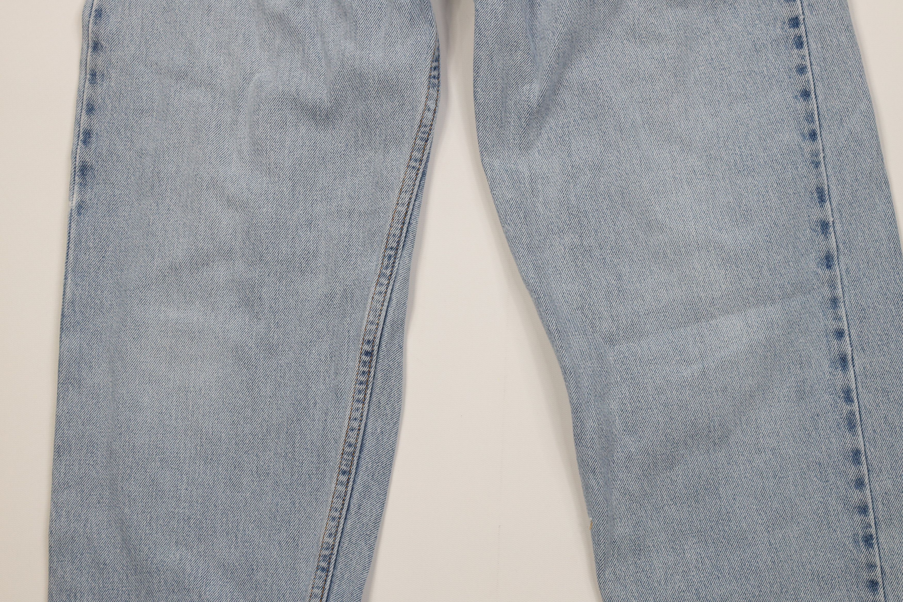 Levi's Vintage 90s Levis 560 Thrashed Loose Fit Straight Leg Jeans Size 34" / US 12 / IT 48 - 3 Thumbnail