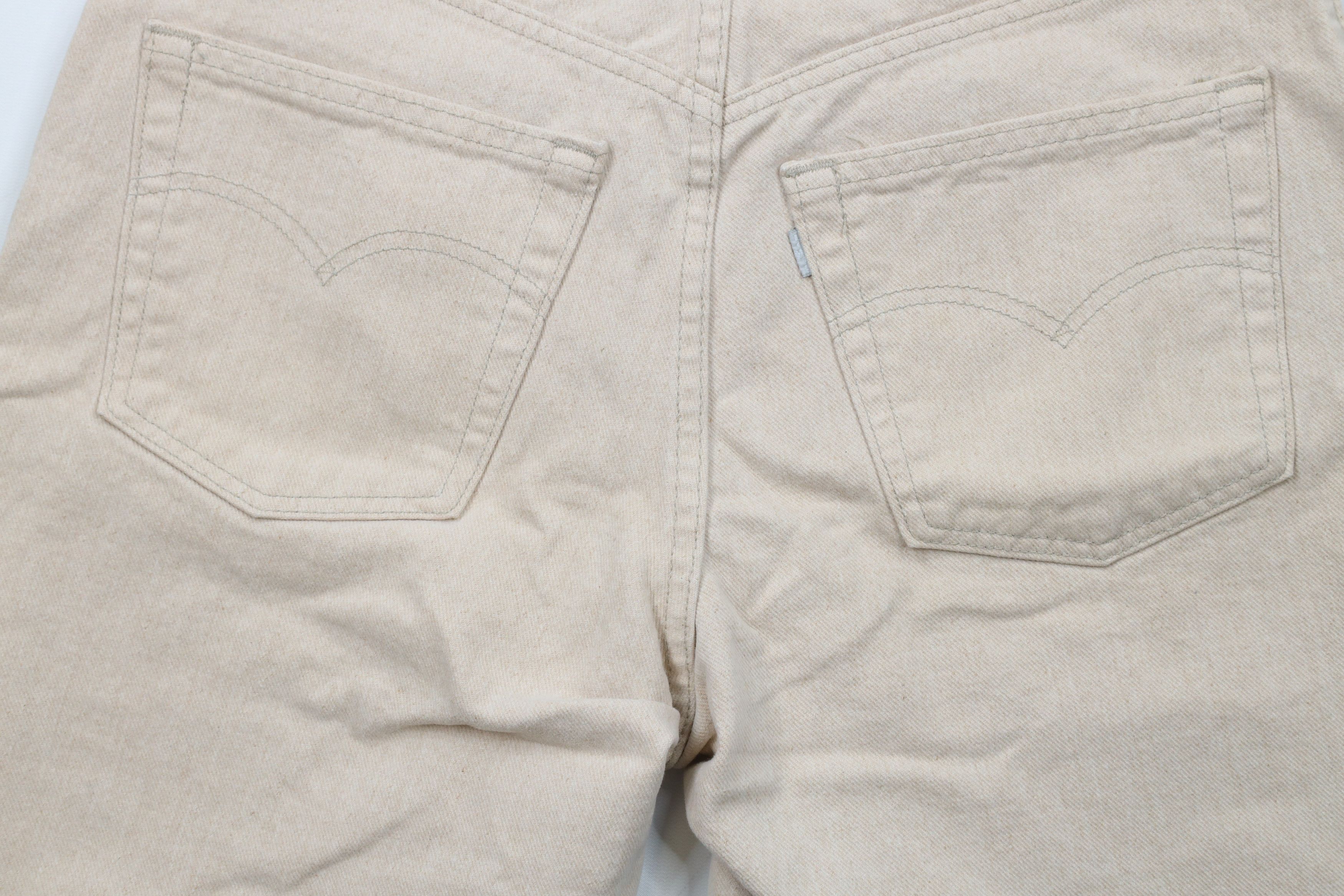 Levi's × Vintage Vintage 90s Levis Silvertab Denim Shorts Jorts Beige USA Size US 32 / EU 48 - 11 Thumbnail