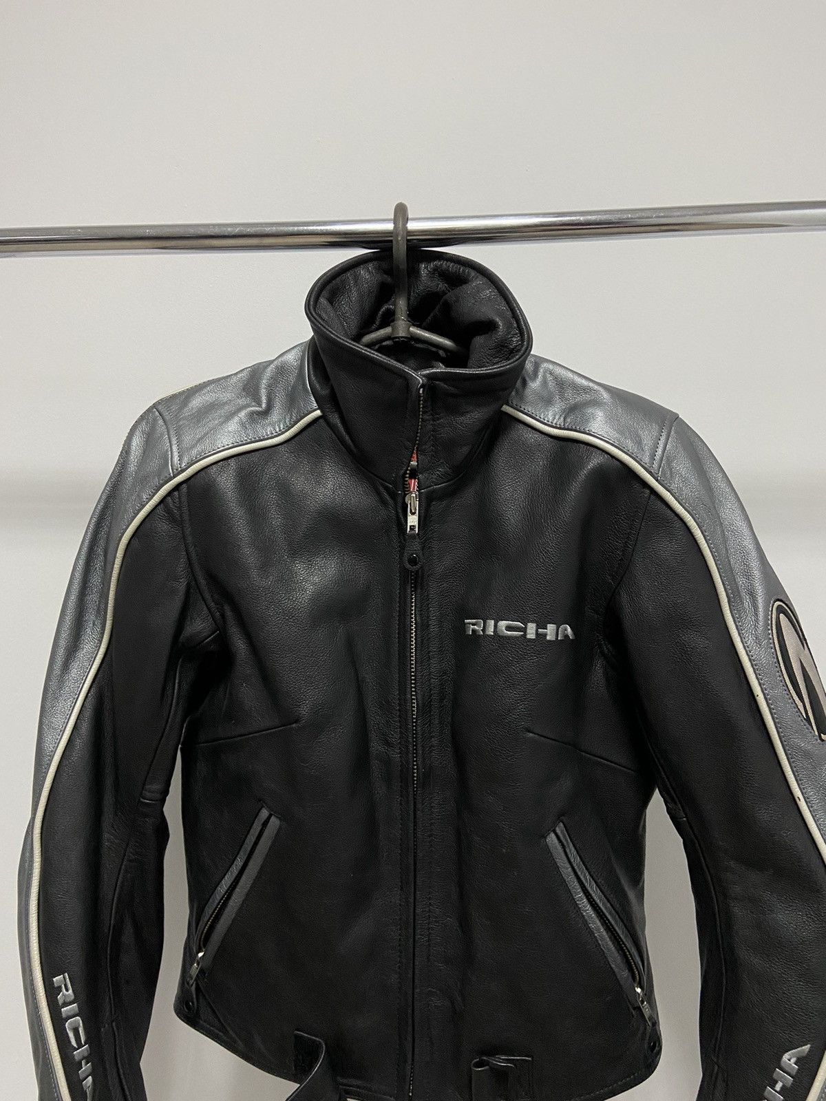 Vintage Richa Vintage Leather Jacket Avant Garde Moto Racing Size US S / EU 44-46 / 1 - 3 Thumbnail