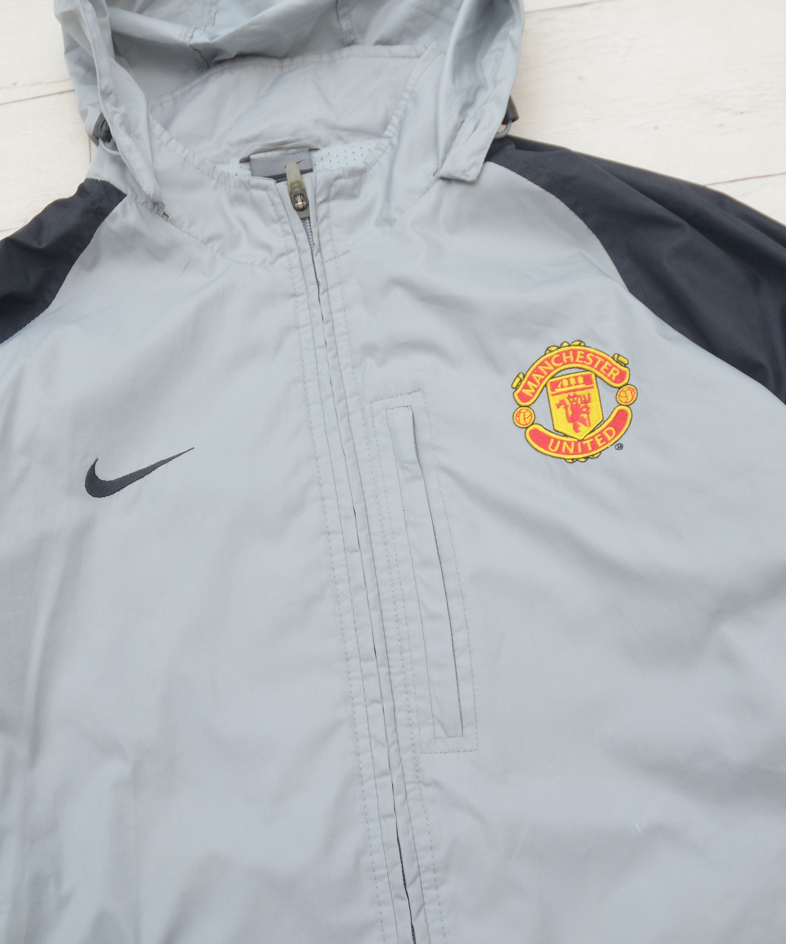 Nike × Vintage Vintage Manchester United Training EPL Jacket Vodafone 2002 Size US M / EU 48-50 / 2 - 5 Thumbnail