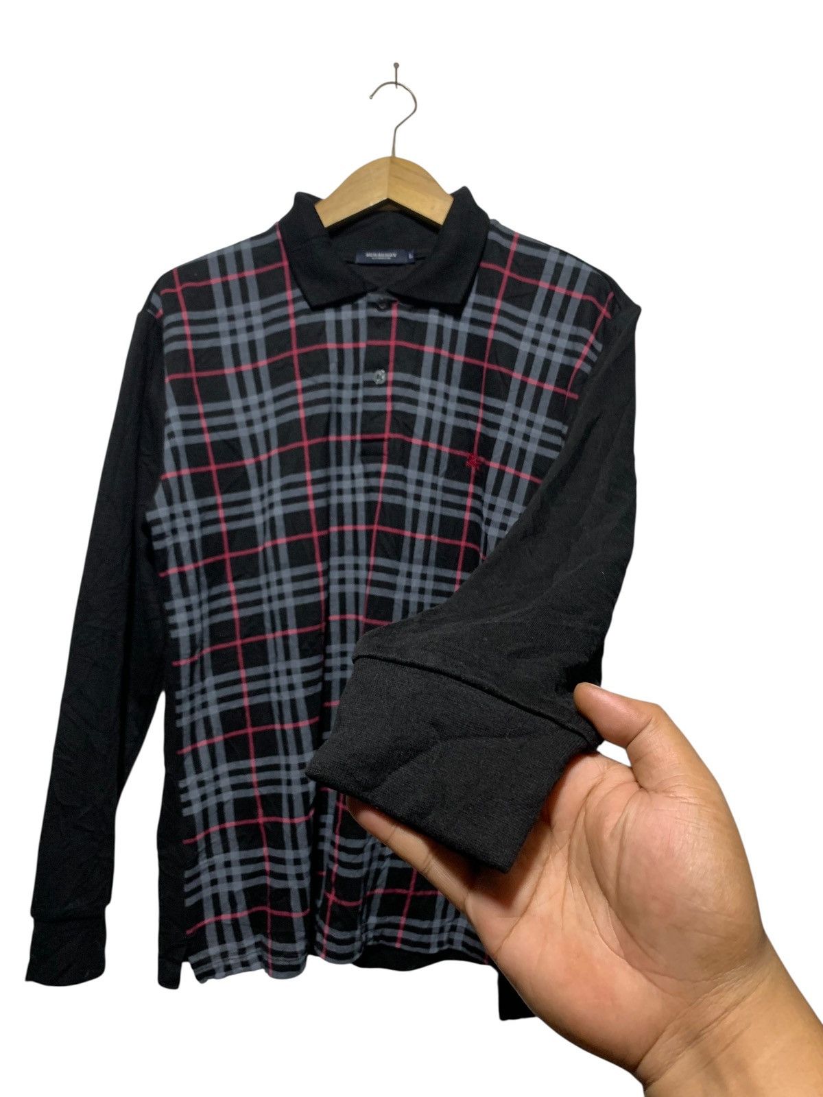 Burberry Vintage Burberry London black novacheck longsleeve polos Size US M / EU 48-50 / 2 - 2 Thumbnail