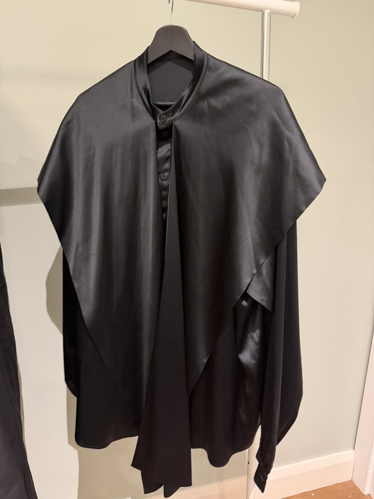 Balenciaga Balenciaga Garde-Robe Hooded Pussycat-Bow Blouse Size M / US 6-8 / IT 42-44 - 1 Thumbnail