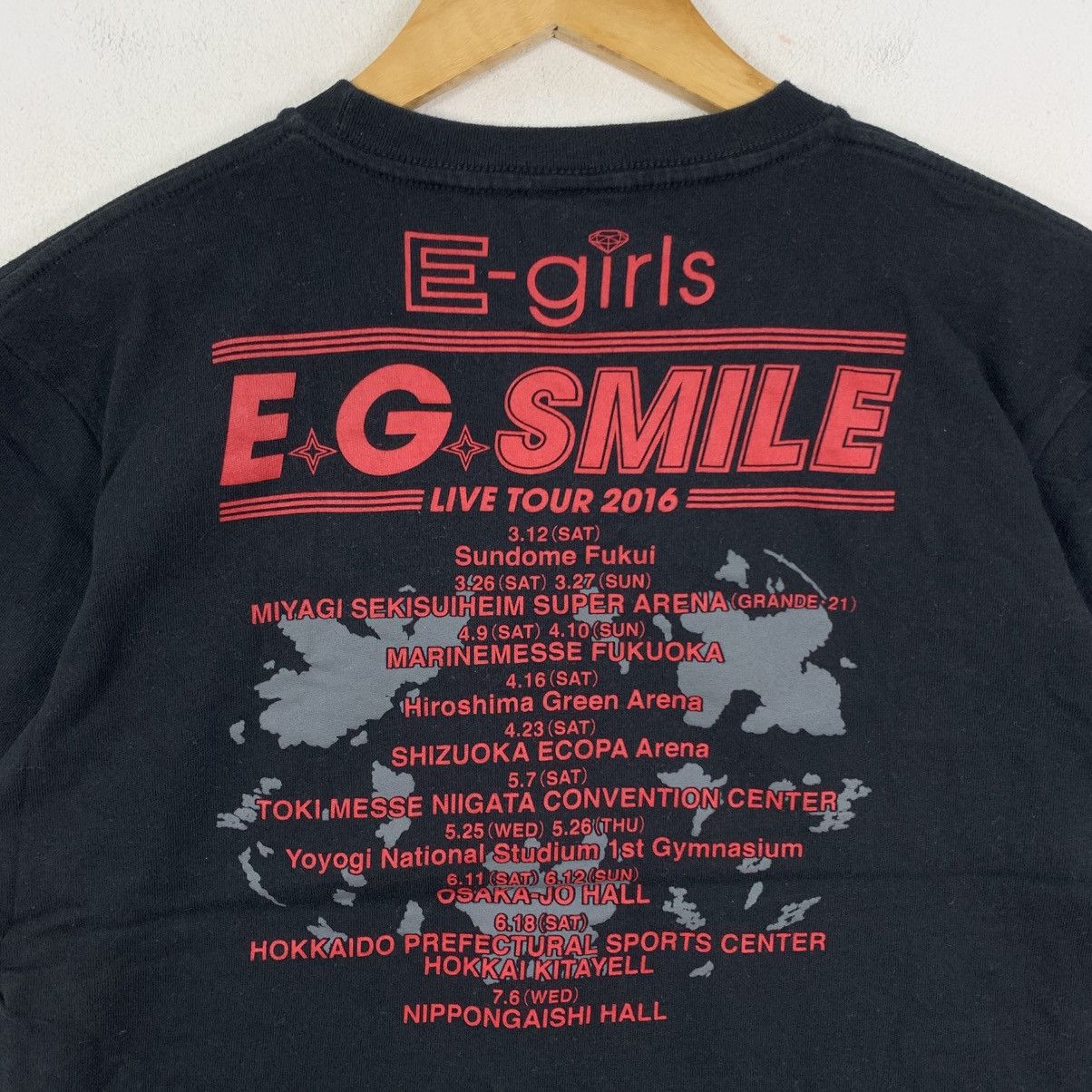Japanese Brand E-GIRLS EG Smile Live Tour Japanese Band Short Sleeve Tshirt Size US M / EU 48-50 / 2 - 3 Thumbnail