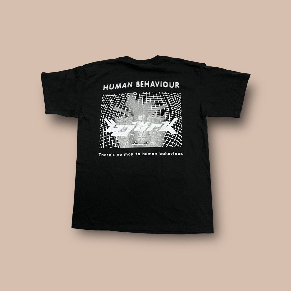Band Tees Bjork HUMAN BEHAVIOUR Bootleg TEE Size US L / EU 52-54 / 3 - 3 Thumbnail