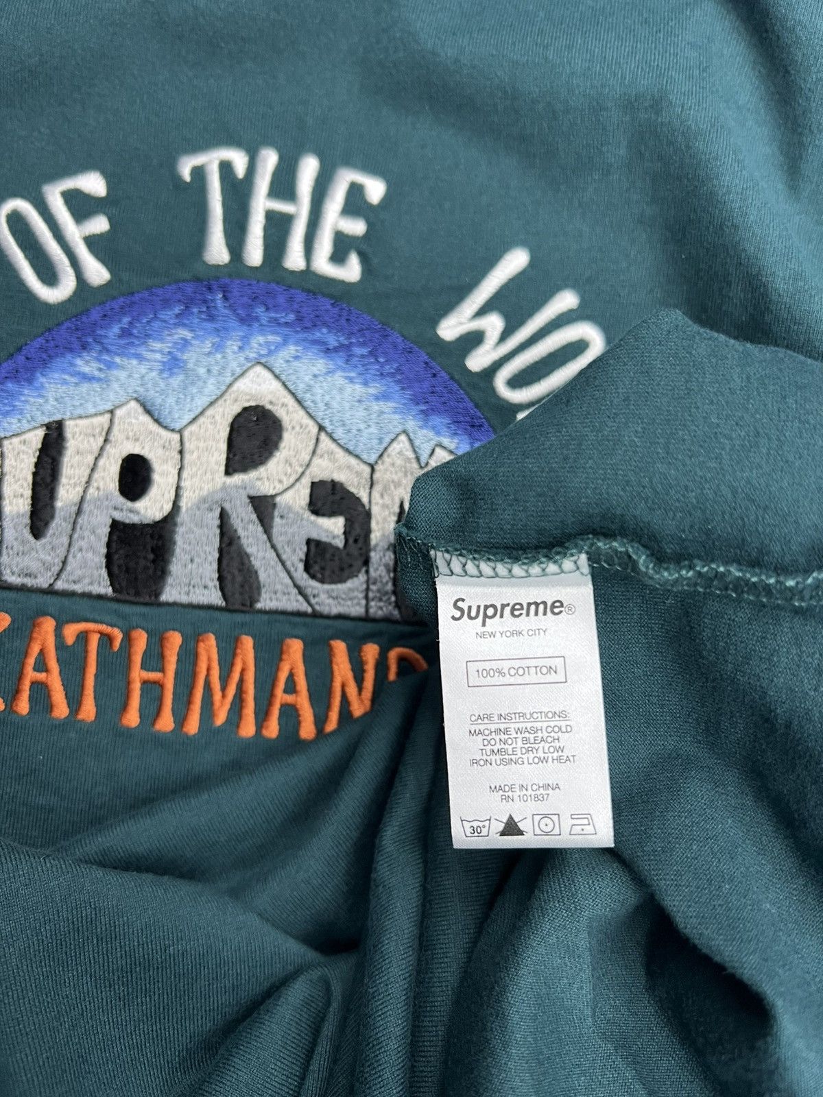 Supreme Supreme Top of the World T-Shirt Size US S / EU 44-46 / 1 - 4 Thumbnail