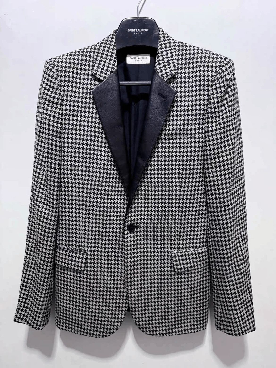 Saint Laurent Paris Sz 46 Saint Laurent Paris by Hedi 14SS Hundtooth Jacket Size US S / EU 44-46 / 1 - 1 Thumbnail
