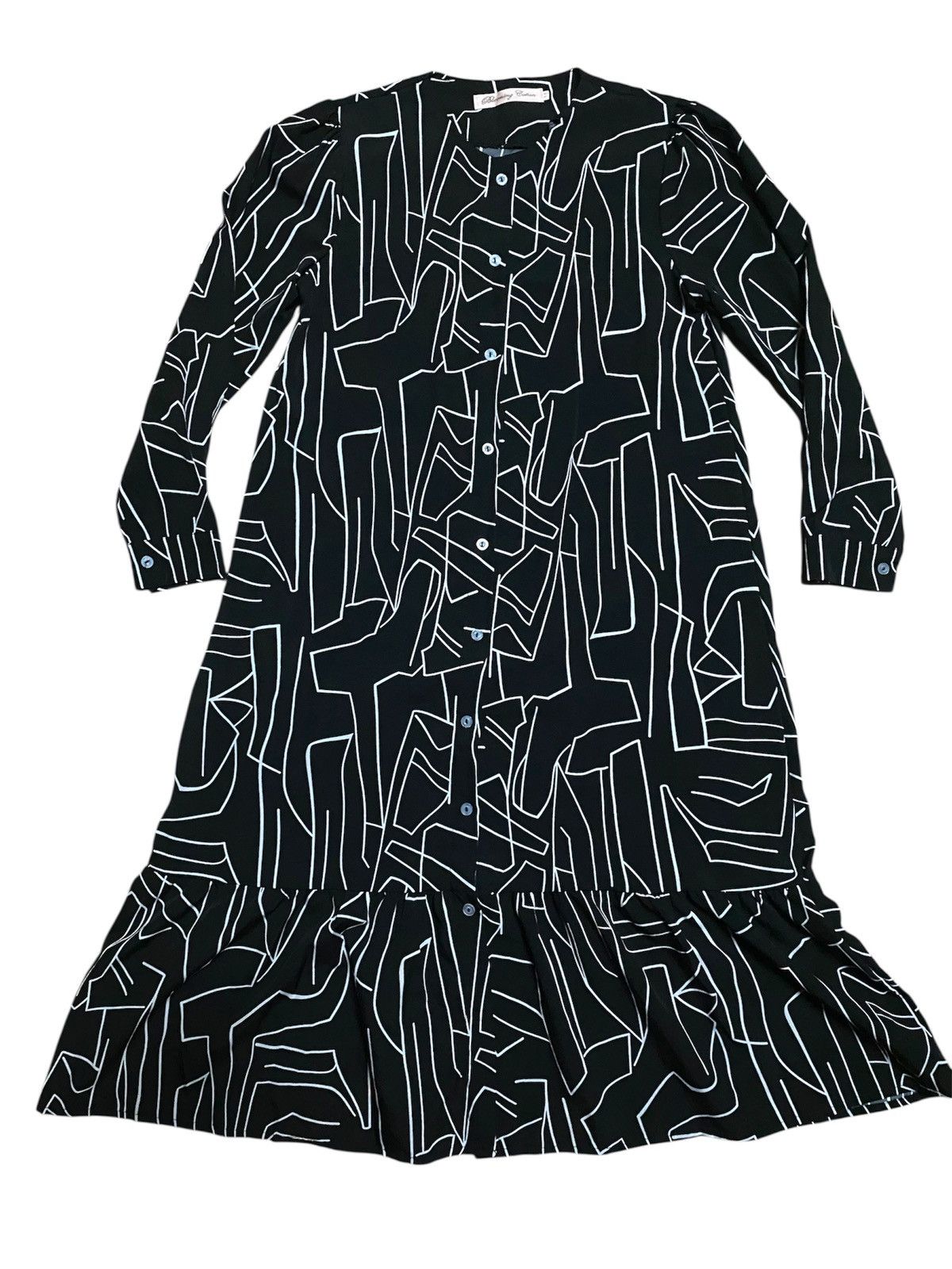 Designer Flare Black Dress Size M / US 6-8 / IT 42-44 - 1 Thumbnail