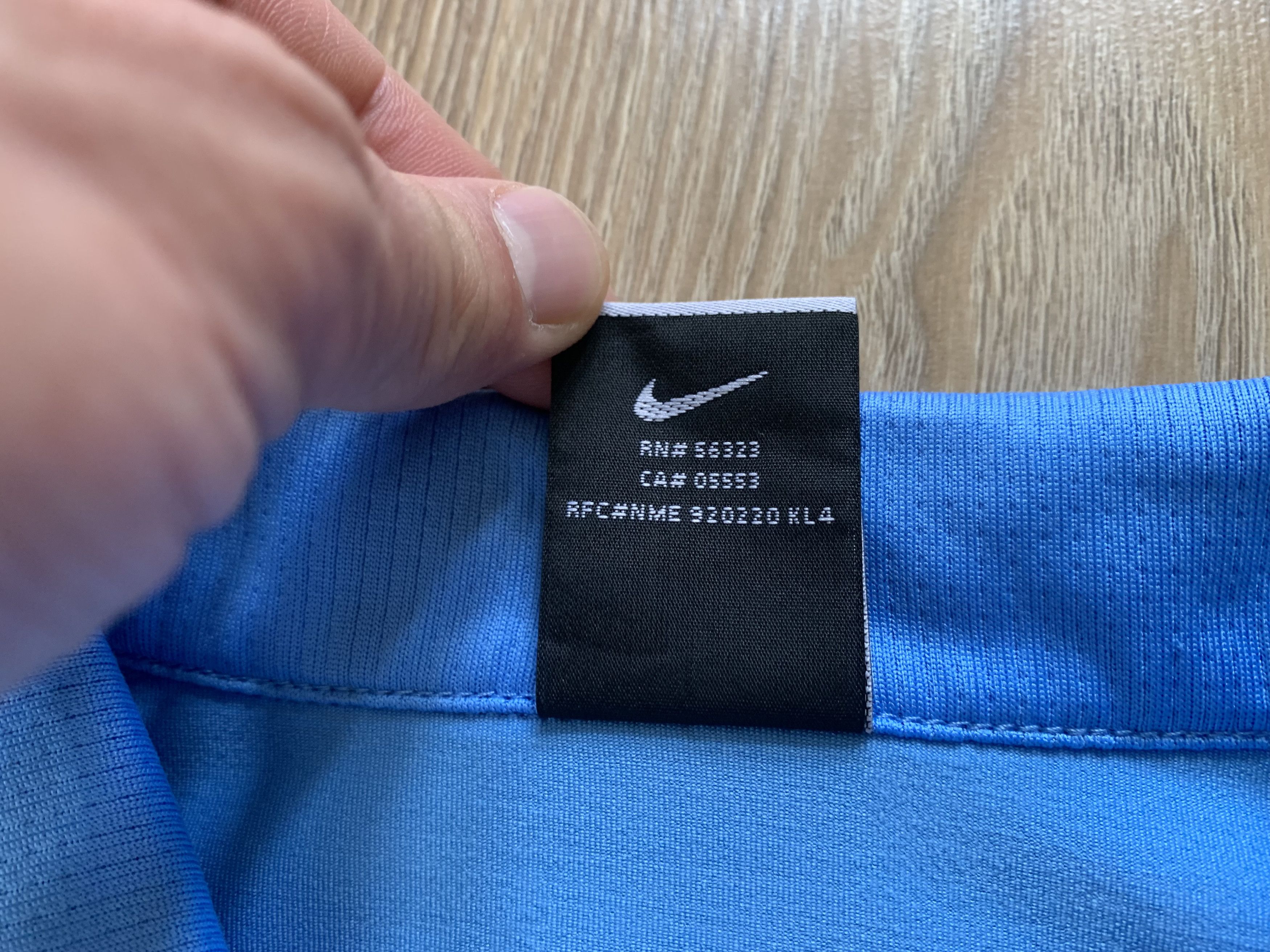 Nike Nike Sphere Dry Centr Logo Training Polo Size US L / EU 52-54 / 3 - 7 Thumbnail