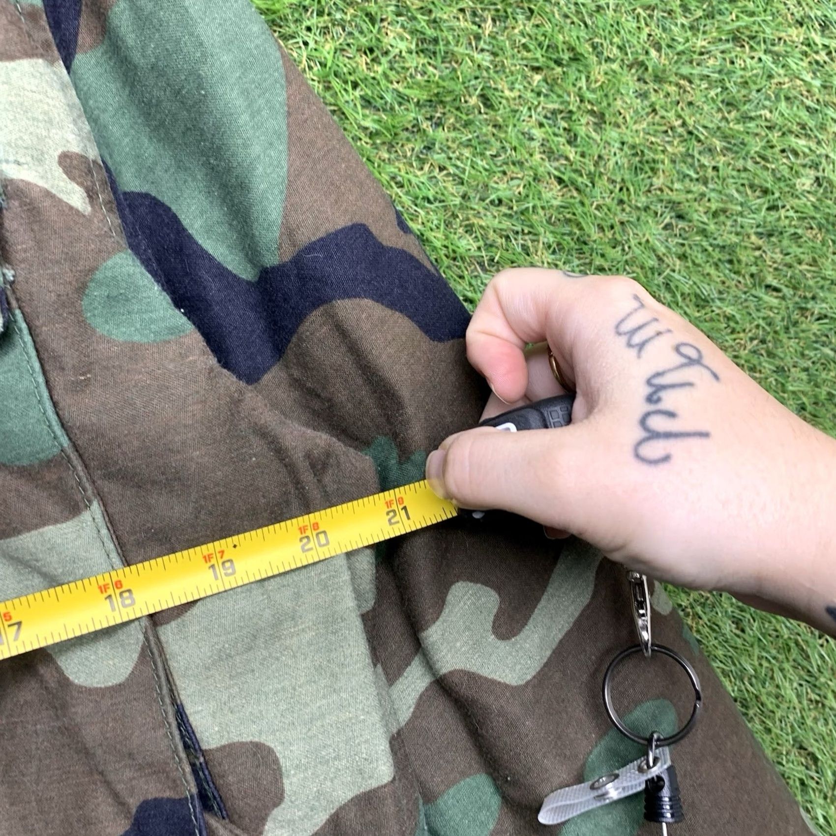 Vintage VINTAGE US Army Jacket Mens Small Reg M65 Woodland Camo Field Coat Cold Weather Liner Size US S / EU 44-46 / 1 - 4 Thumbnail