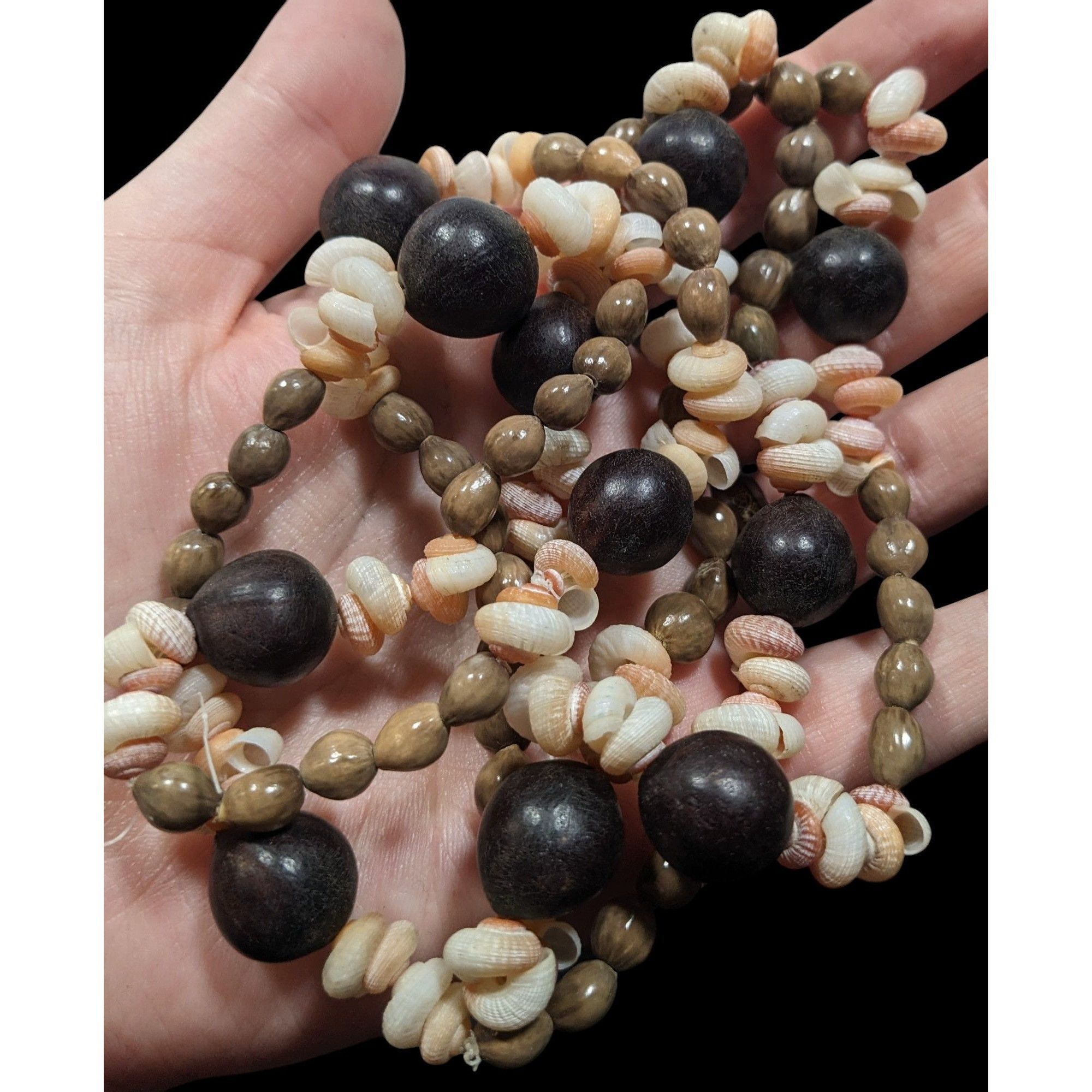 Other Summery Beach Themed Seed And Shell Beaded Necklace Size ONE SIZE - 4 Thumbnail
