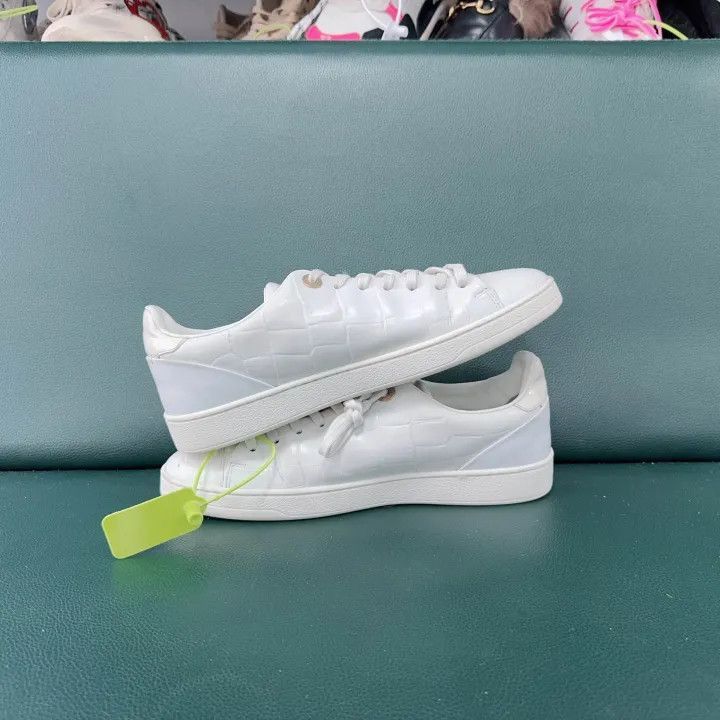 Louis Vuitton Louis Vuitton Frontrow White Fashion Sneakers -2508 Size US 7 / IT 37 - 7 Thumbnail