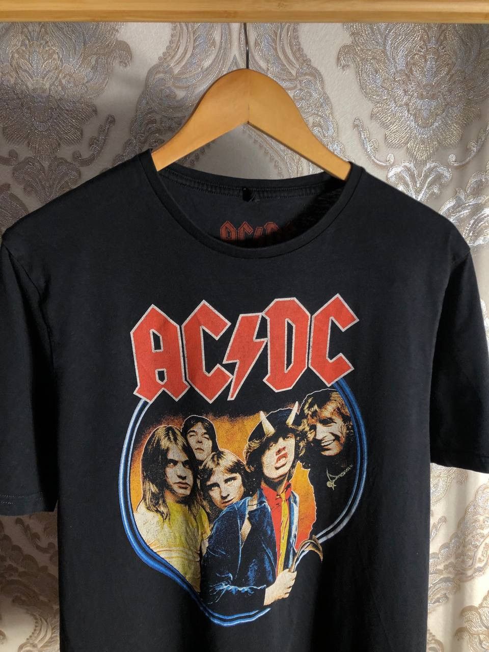 AC/DC × Vintage VERY RARE AC/DC BIG LOGO ROCK T-SHIRT METAL PUNK Y2K 90s Size US L / EU 52-54 / 3 - 2 Thumbnail