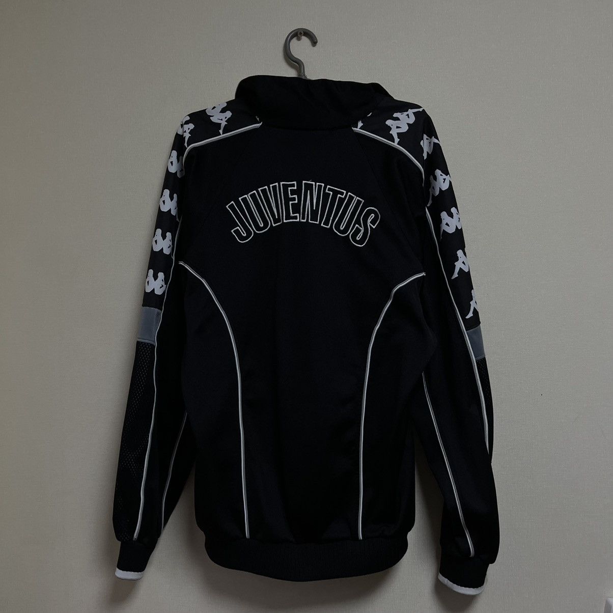 Kappa Vintage 90s Juventus Kappa Jacket size XL Size US XL / EU 56 / 4 - 7 Thumbnail