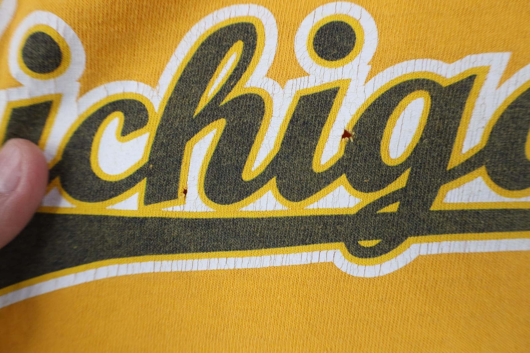 Vintage Vintage 90s Y2K University of Michigan Long Sleeve T-Shirt Size US M / EU 48-50 / 2 - 6 Thumbnail