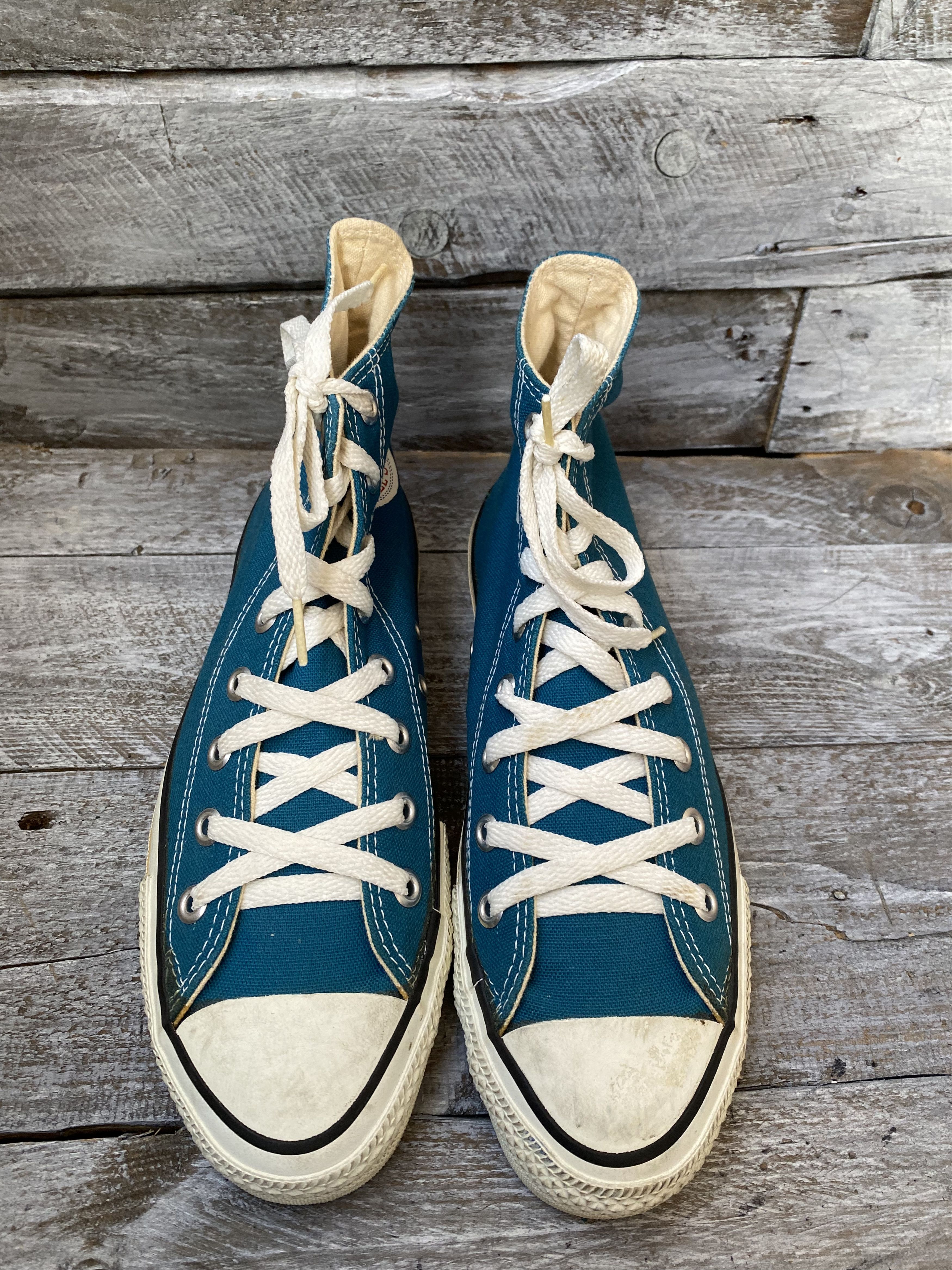 Converse × Vintage Vintage 90's converse hi-top sneakers sz8 Size US 8 / EU 41 - 1 Thumbnail