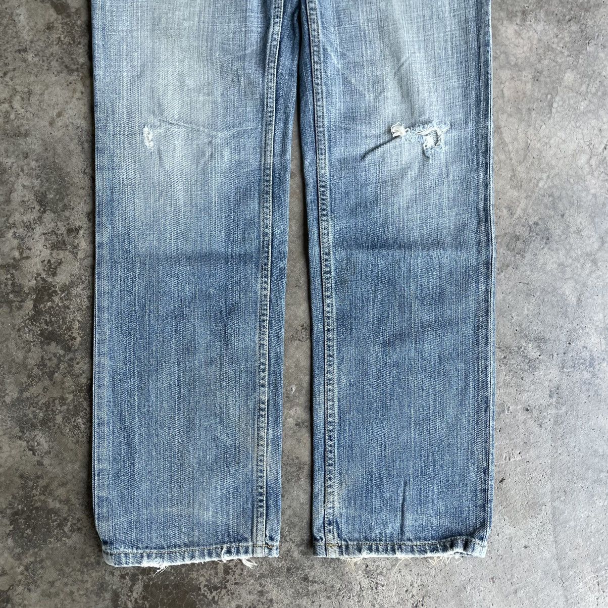 Levi's Vintage Clothing 🔥Vintage Levis Stoned Washed Ripped Distress Denim Jeans Size US 31 - 3 Thumbnail