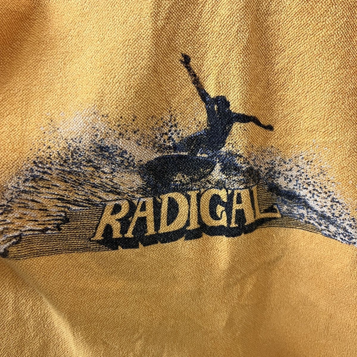 Vintage VINTAGE RADICAL SURFING Size US S / EU 44-46 / 1 - 6 Thumbnail