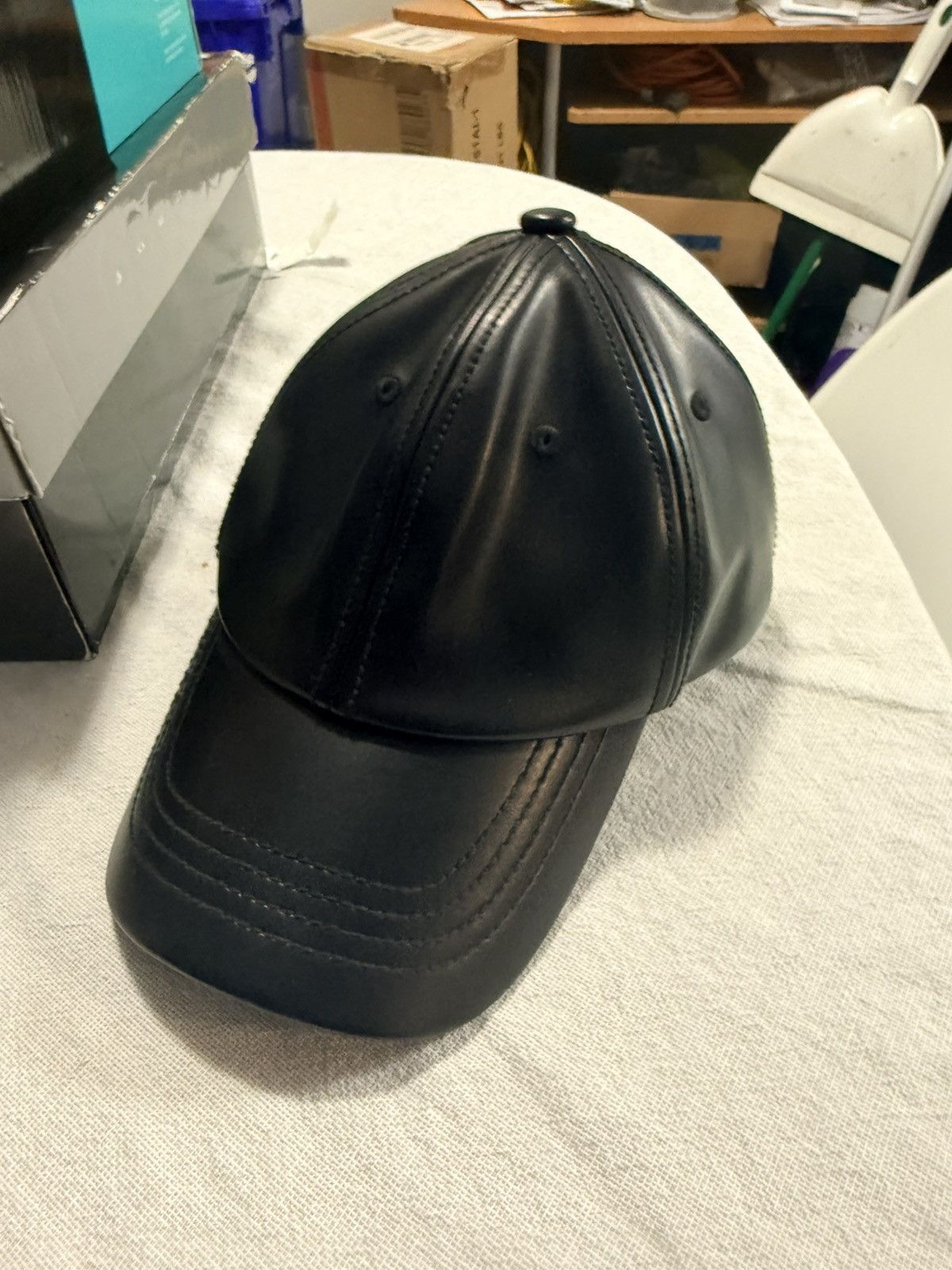 Acne Studios Acne Studios Faux Leather Hat Size ONE SIZE - 1 Thumbnail