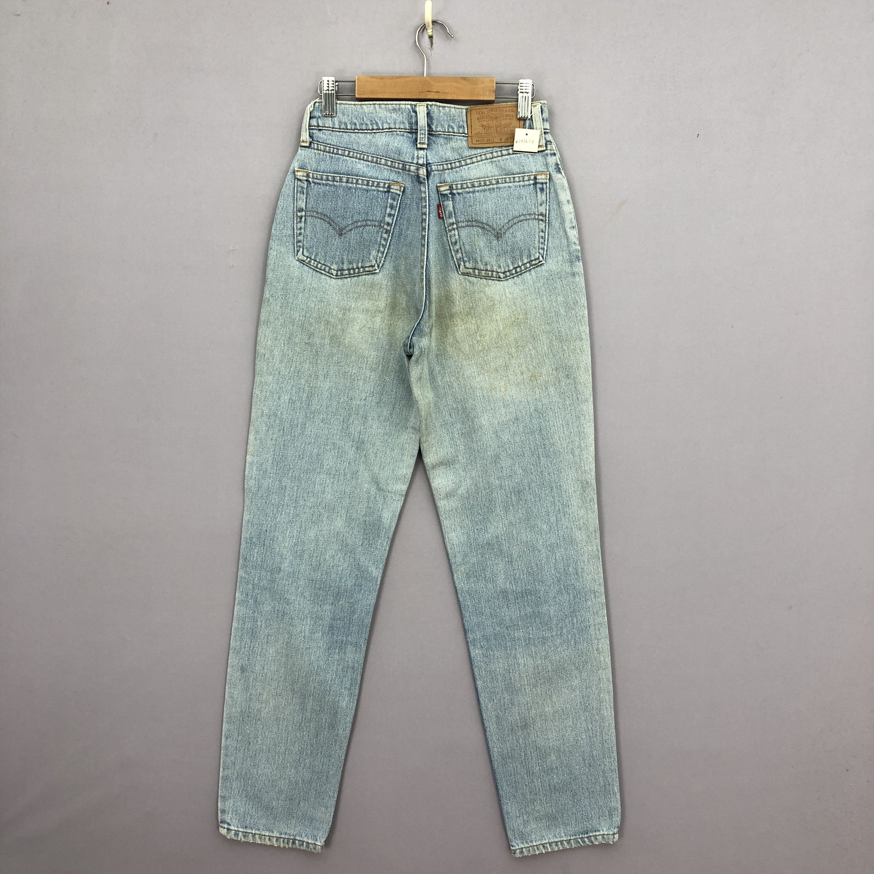 Levi's Vintage Levis Stonewash Jeans 90s Levi's Faded Denim BS45657 Size 24" / US 00 / IT 34 - 2 Thumbnail