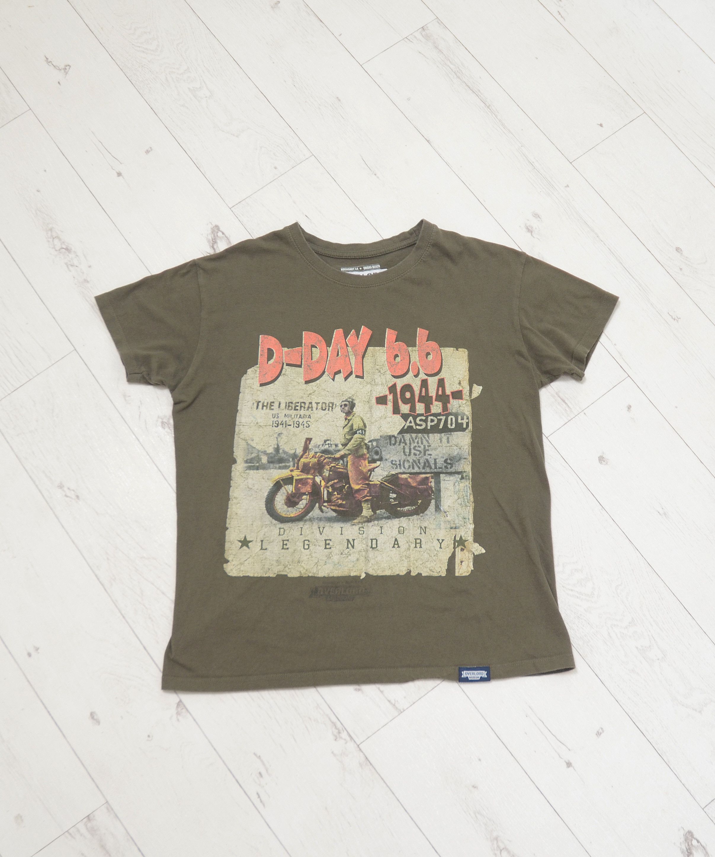 Japanese Brand Rare T-shirt Overlord Museum Big Print Motorcycle Bike Size US M / EU 48-50 / 2 - 1 Thumbnail