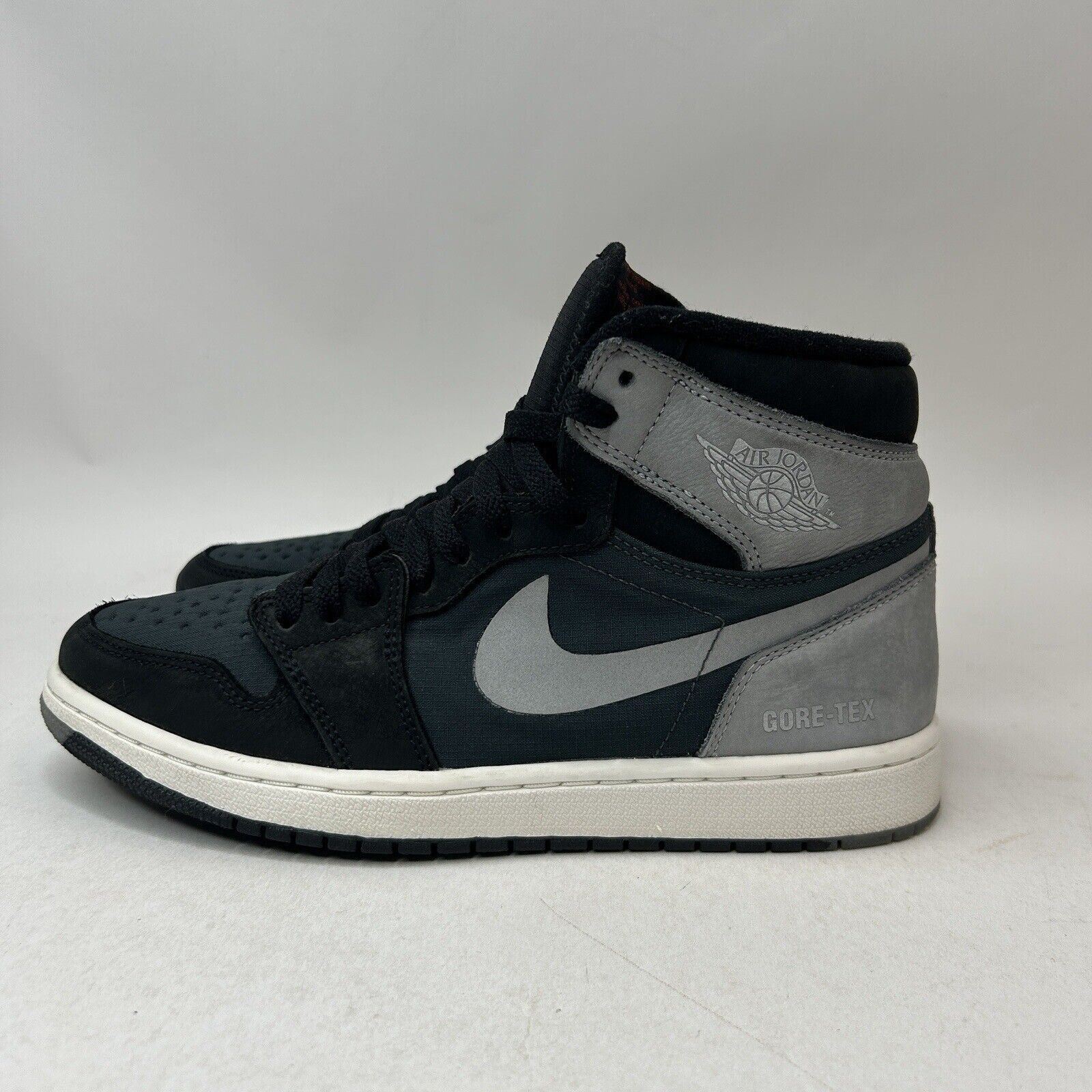 Nike Nike Air Jordan 1 Retro High Gore-Tex “Particle Grey/Shadow” Size US 8 / EU 41 - 6 Thumbnail