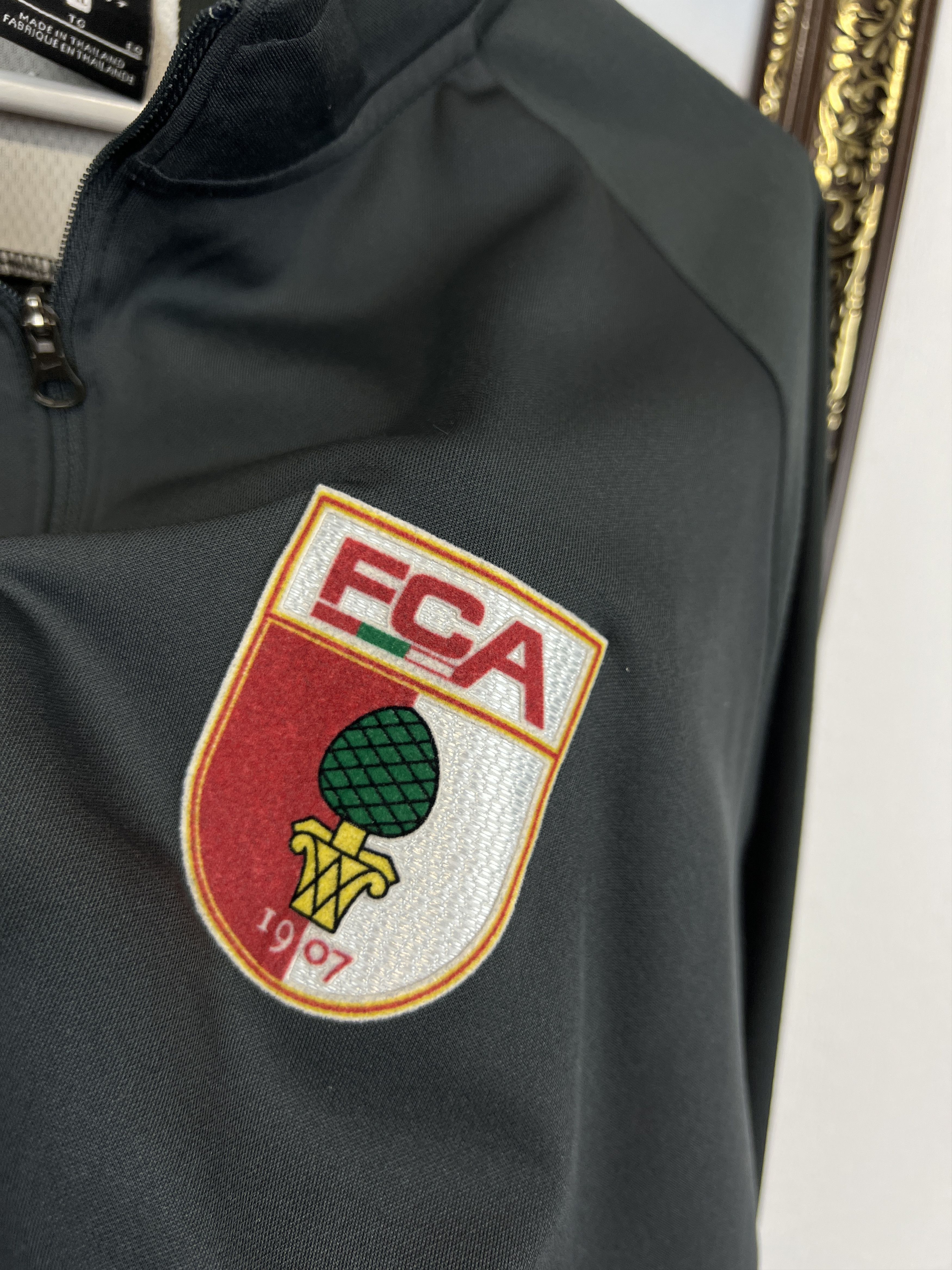 Nike Augsburg Football Athletic Suit Soccer Set Jacket Pants Size US XL / EU 56 / 4 - 6 Thumbnail