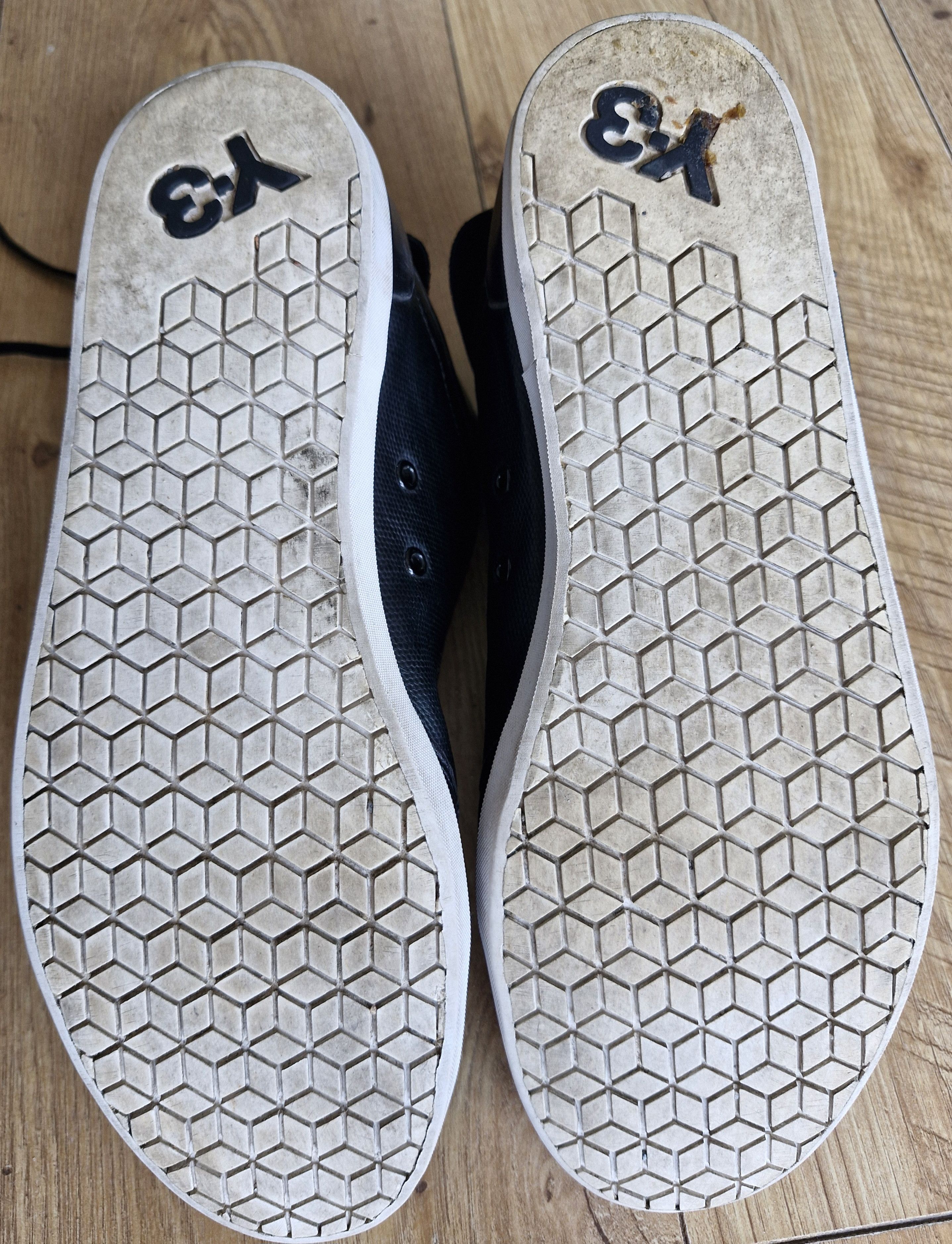 Yohji Yamamoto Y-3 Kazuhiri hi-top leather sneakers black