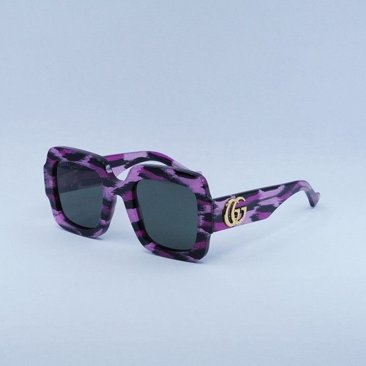 Gucci Gucci GG1547S 003 Sunglasses Glitter Fuchsia With Black Size ONE SIZE - 1 Thumbnail