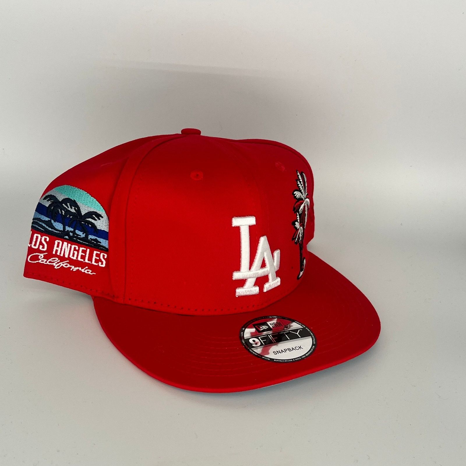New Era Red Los Angeles Dodgers Los Angeles California New Era MLB Size ONE SIZE - 1 Thumbnail