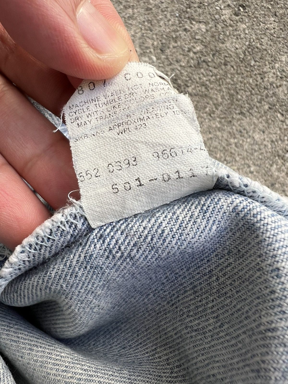 Levi's Vintage 90’s Levi’s 501xx Faded Distressed Mud Wash Jean#USA Size US 32 / EU 48 - 24 Thumbnail