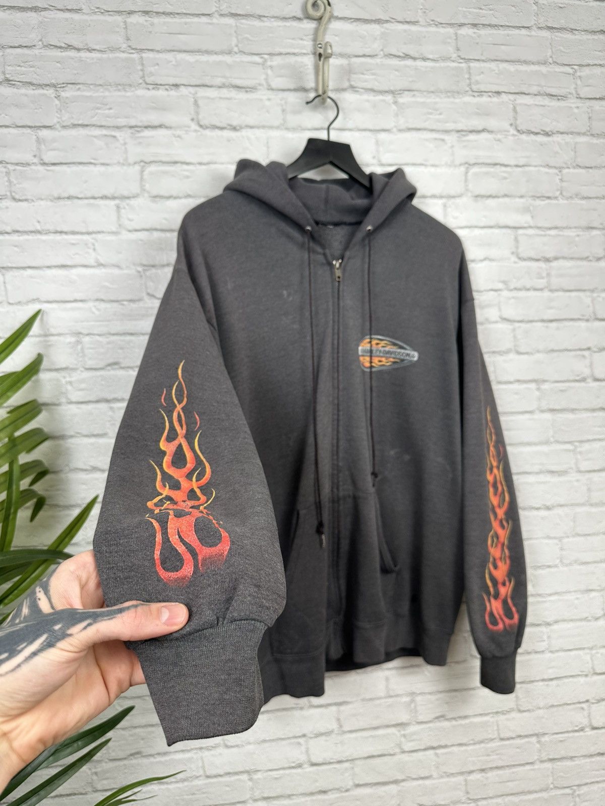 Harley Davidson (XL) SICK FADED VINTAGE Flames Harley Davidson Zip Up Hoodie Size US XL / EU 56 / 4 - 1 Thumbnail