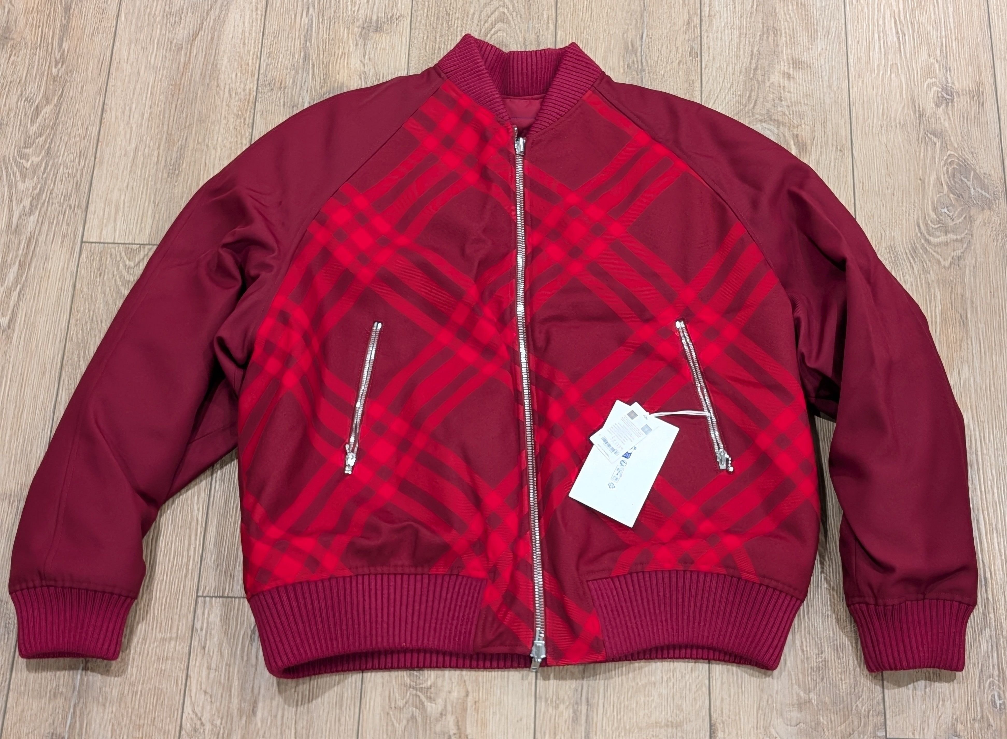 Burberry Burberry Reversible Bomber Jacket Ripple Red IP Check XL Size US XL / EU 56 / 4 - 1 Thumbnail