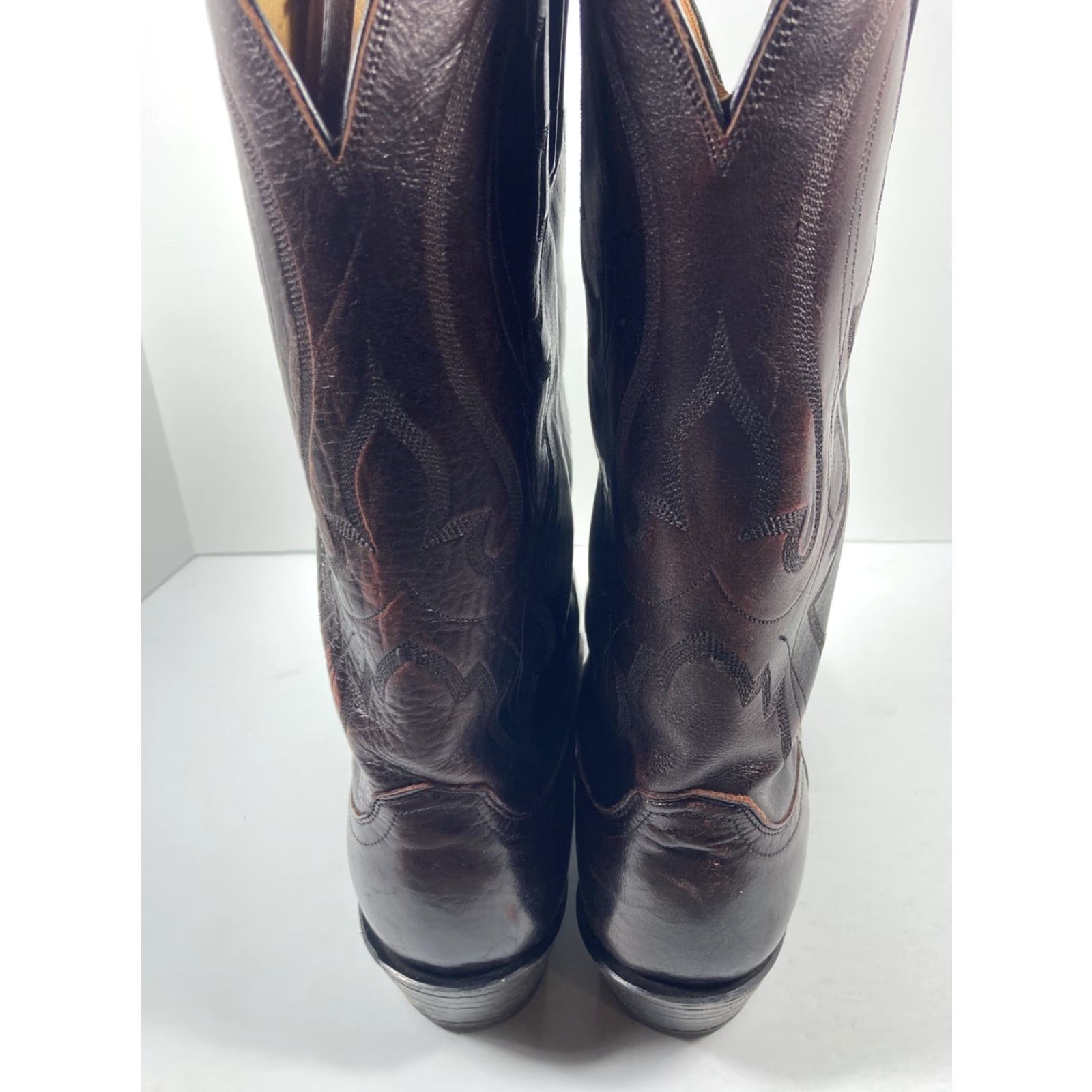 Vintage VINTAGE Lucchese Caiman Inlay Boots Men 9 EE Wide Black Cherry Leather VTG N1508J4 Size US 9 / EU 42 - 5 Thumbnail