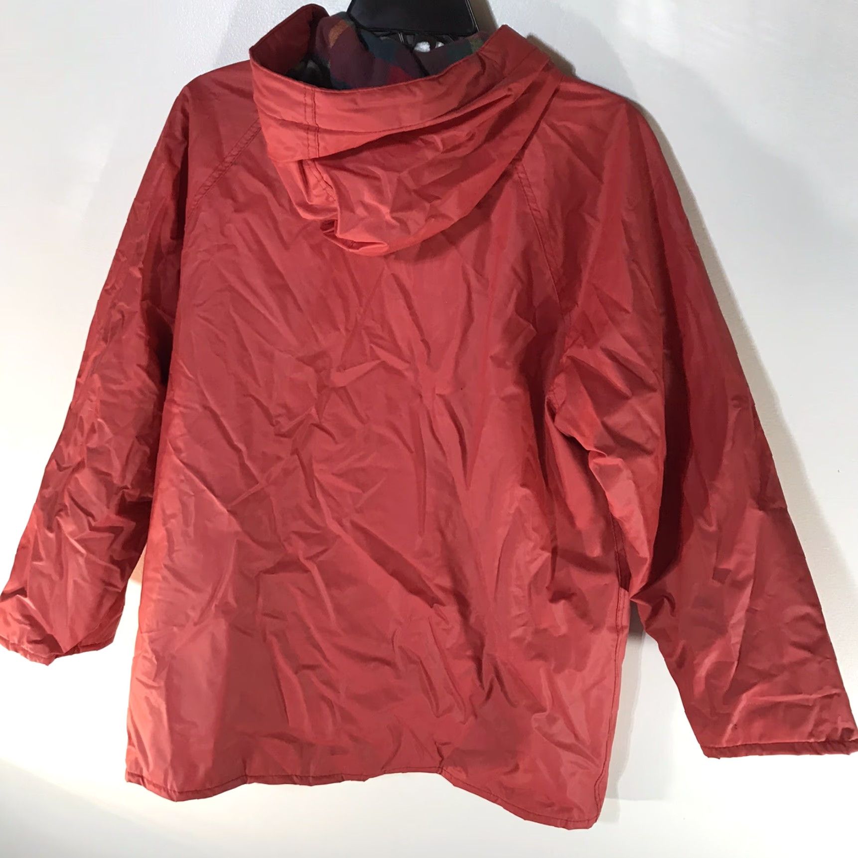 Vintage Misty Harbor Women's Red Waterproof Rain Coat Jacket, Hooded, Insulated, Mid-Length, Fall Winter, Size M Size M / US 6-8 / IT 42-44 - 3 Thumbnail