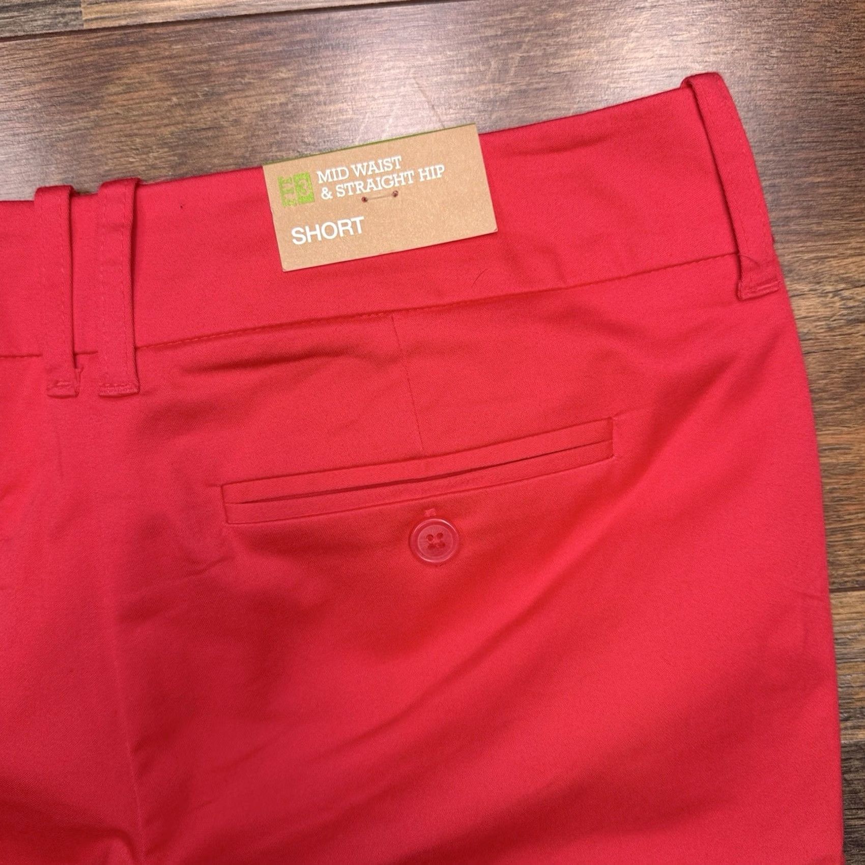 Mossimo Mossimo Bermuda Shorts Womens 2 Red Mid Rise Stretch Casual Travel Knit Cotton Spandex Logo Zip Pocket 10.5 Inseam Regular Modern Vintage No N/A Size 26" / US 2 / IT 38 - 7 Thumbnail