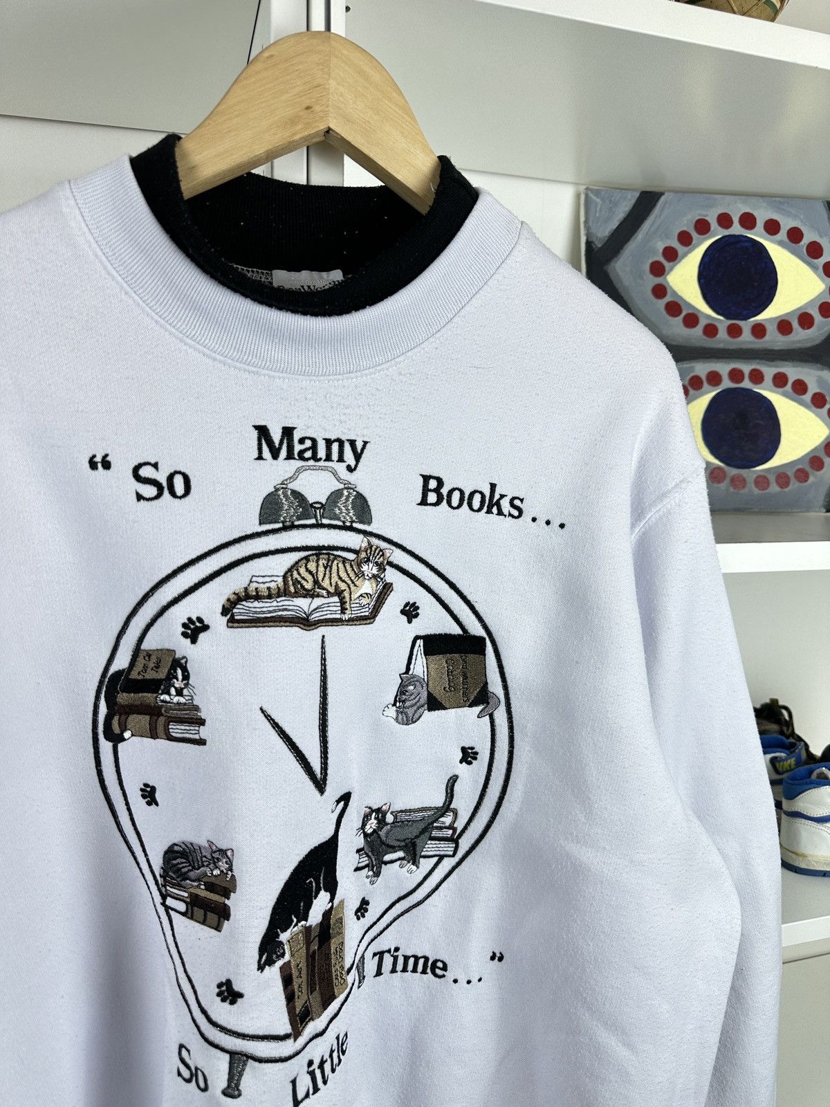 Other Vintage 2000s cute embroided art cats books crewneck Size US L / EU 52-54 / 3 - 5 Thumbnail