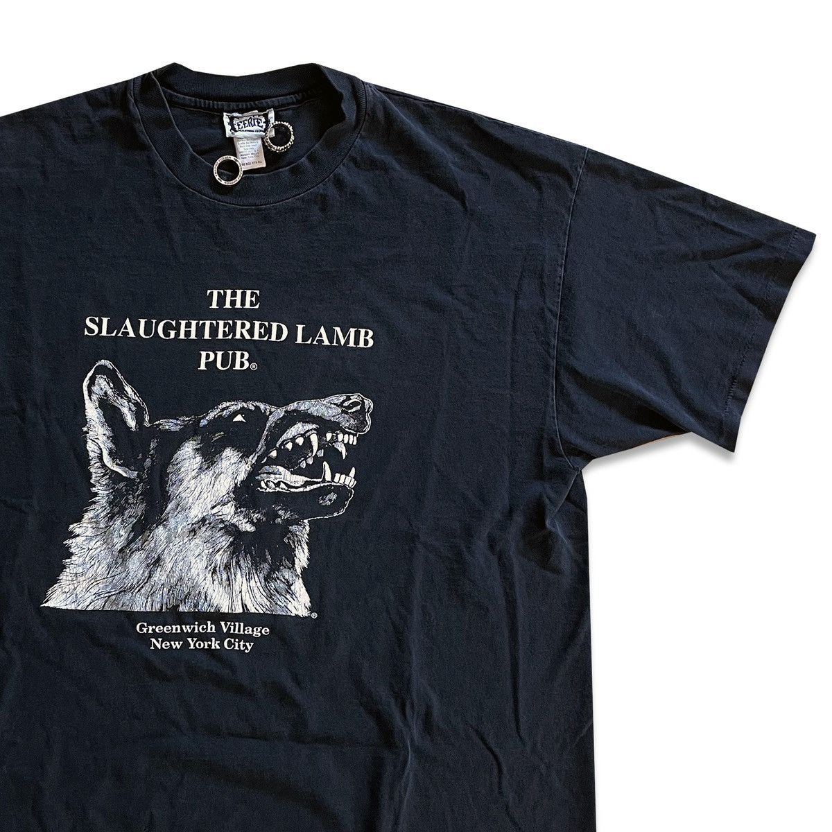 Vintage 1990s The Slaughtered Lamb Pub Tee Size US XL / EU 56 / 4 - 2 Thumbnail