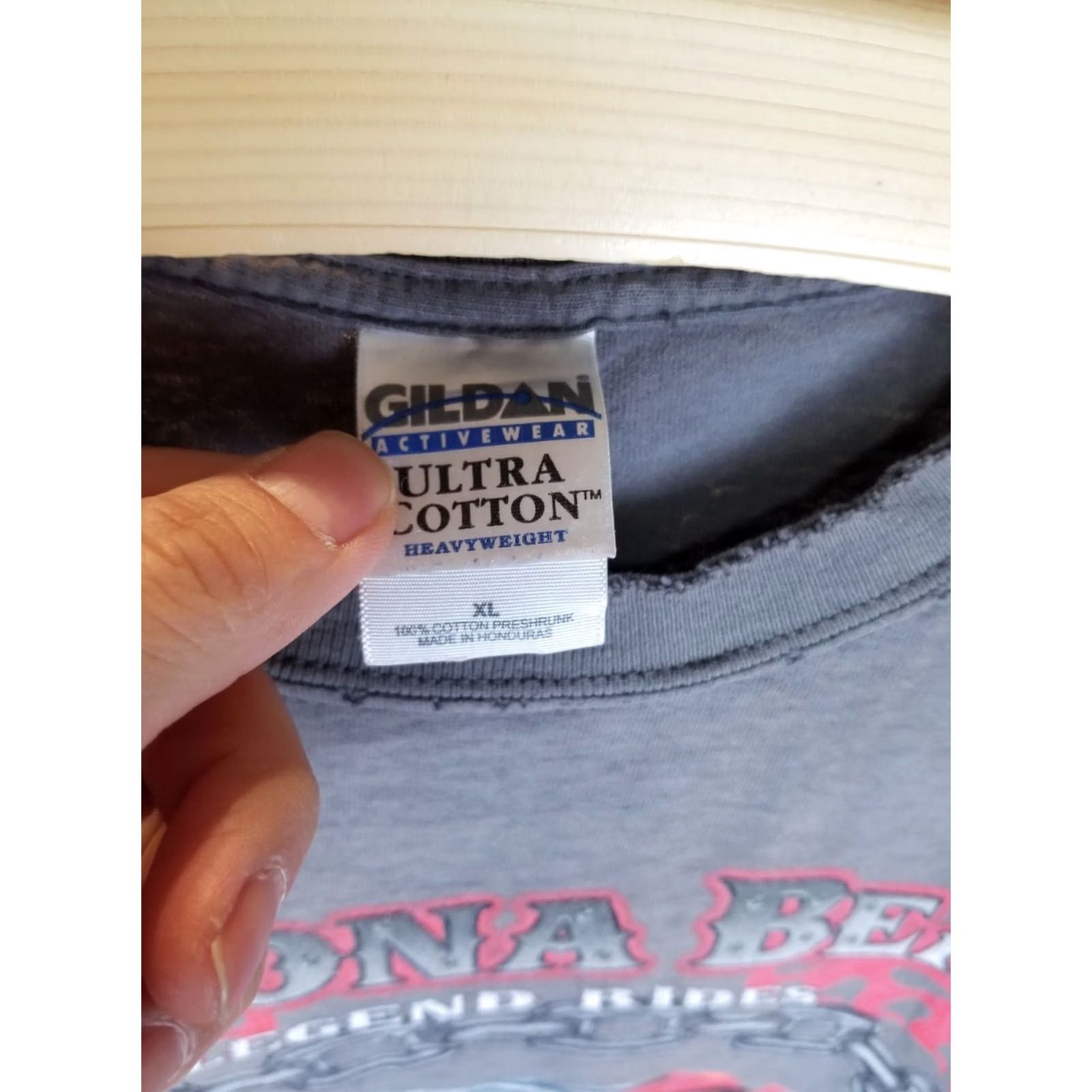 Vintage VINTAGE DAYTONA BEACH BIKE WEEK GRADIENT SUN FADED WORN T-SHIRT SZ XL Hat? Size US XL / EU 56 / 4 - 3 Thumbnail
