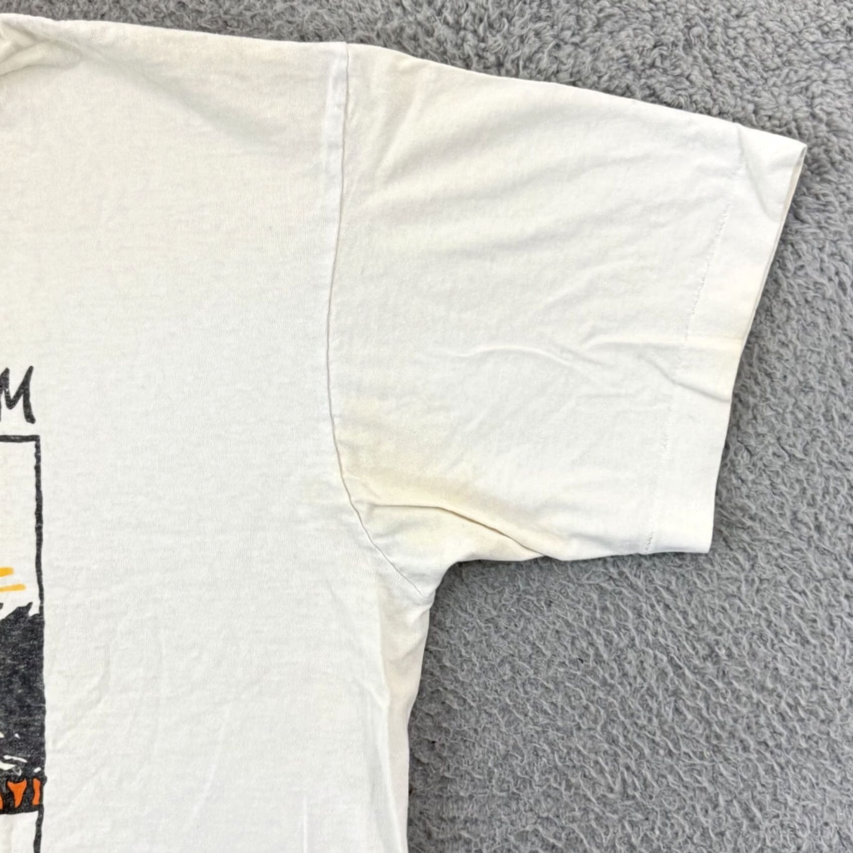 Vintage VINTAGE Grateful Dead Shirt Mens 2XL White Cotton Graphic Print 90s Calv in Hobbes Sunshine Daydream Band Mens Size US XXL / EU 58 / 5 - 5 Thumbnail