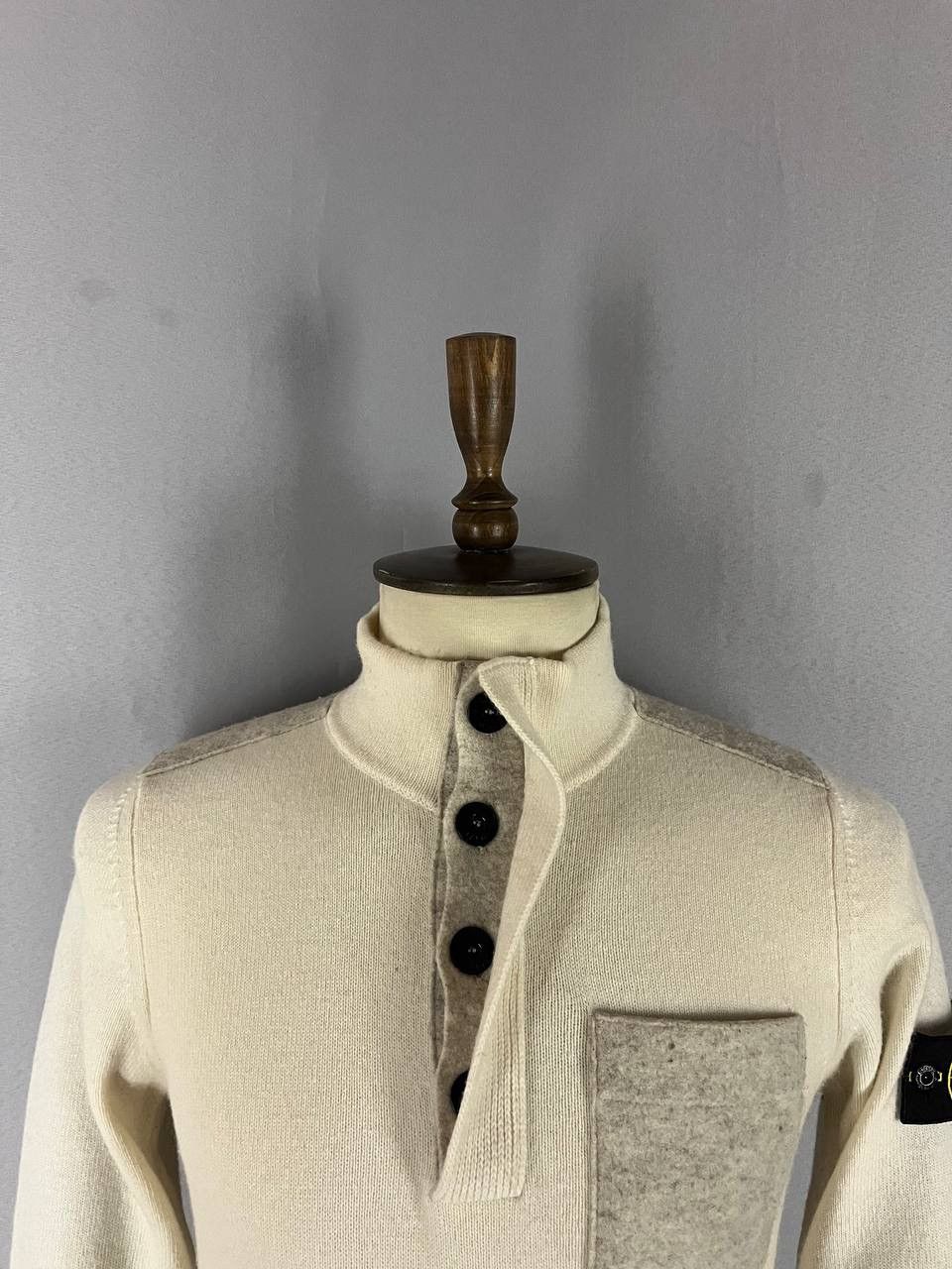 Stone Island Stone Island Milk Sweater Size US S / EU 44-46 / 1 - 3 Thumbnail