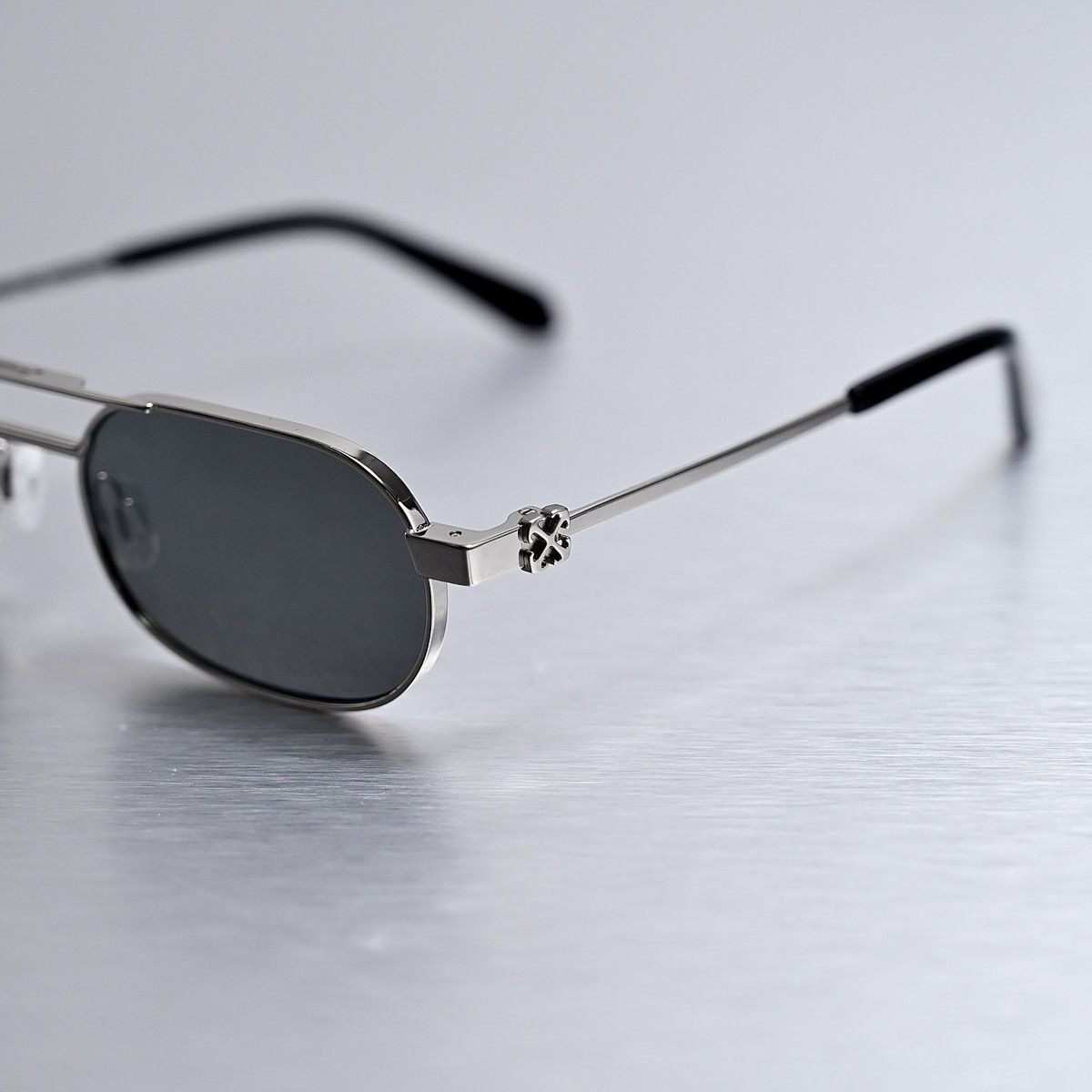 Off-White OFF WHITE VAIDEN SUNGLASSES Size ONE SIZE - 3 Thumbnail