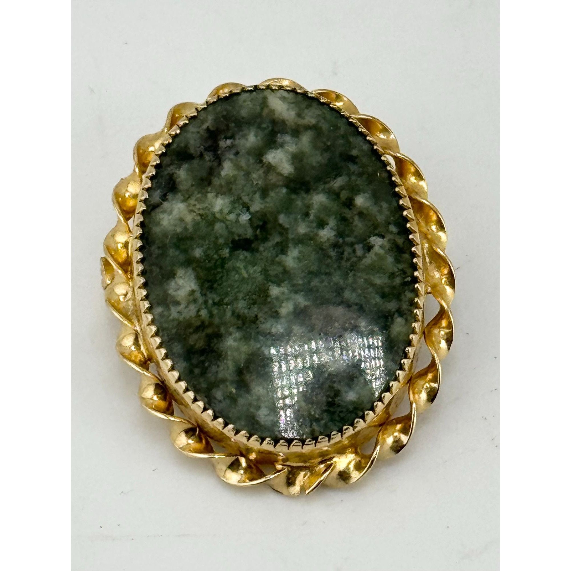 Vintage Vintage green agate stone brooch pin pendant Size ONE SIZE - 1 Thumbnail