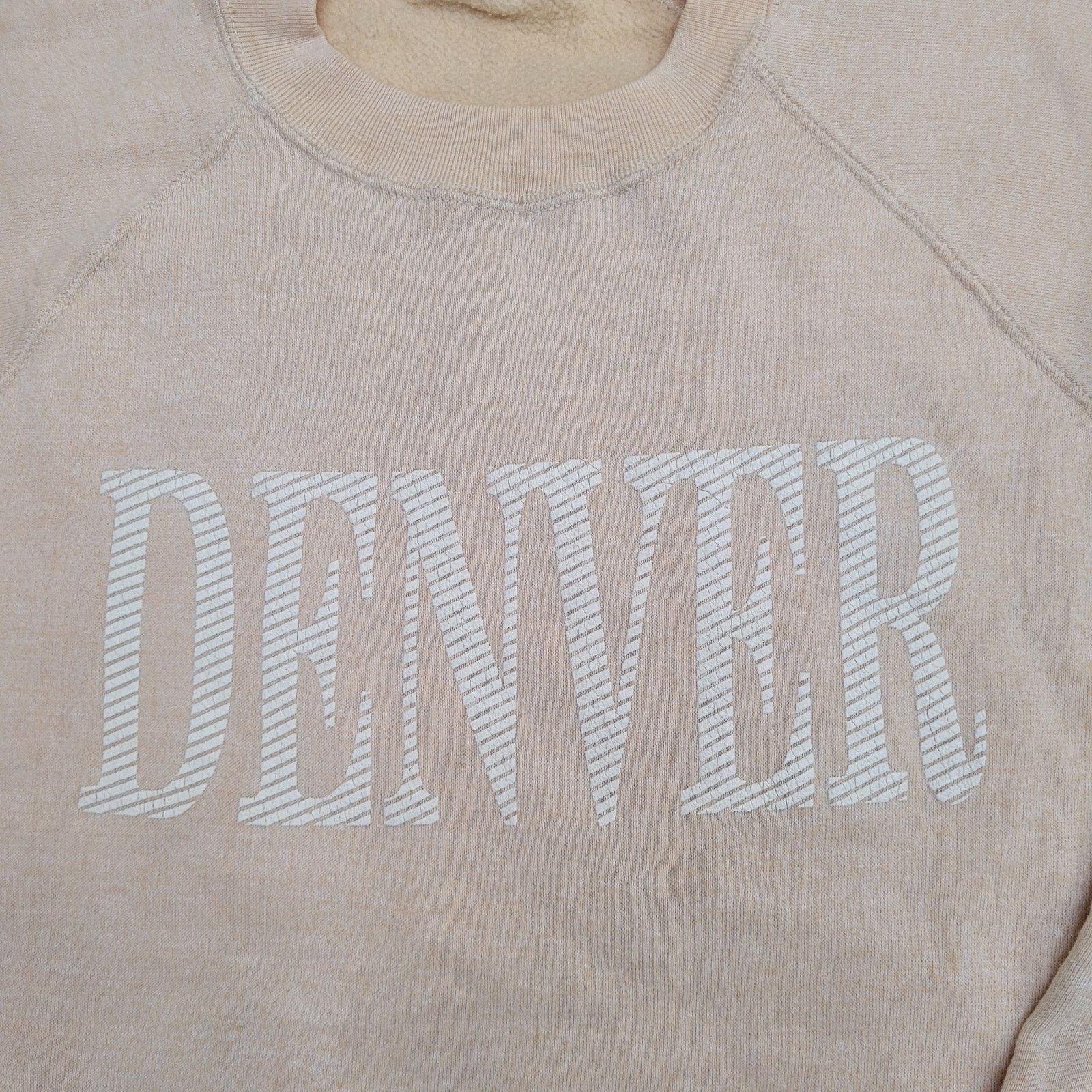 Vintage Vintage 80s Denver Sweatshirt Womens L/XL 21x24 Beige Peach Size XL / US 12-14 / IT 48-50 - 3 Thumbnail