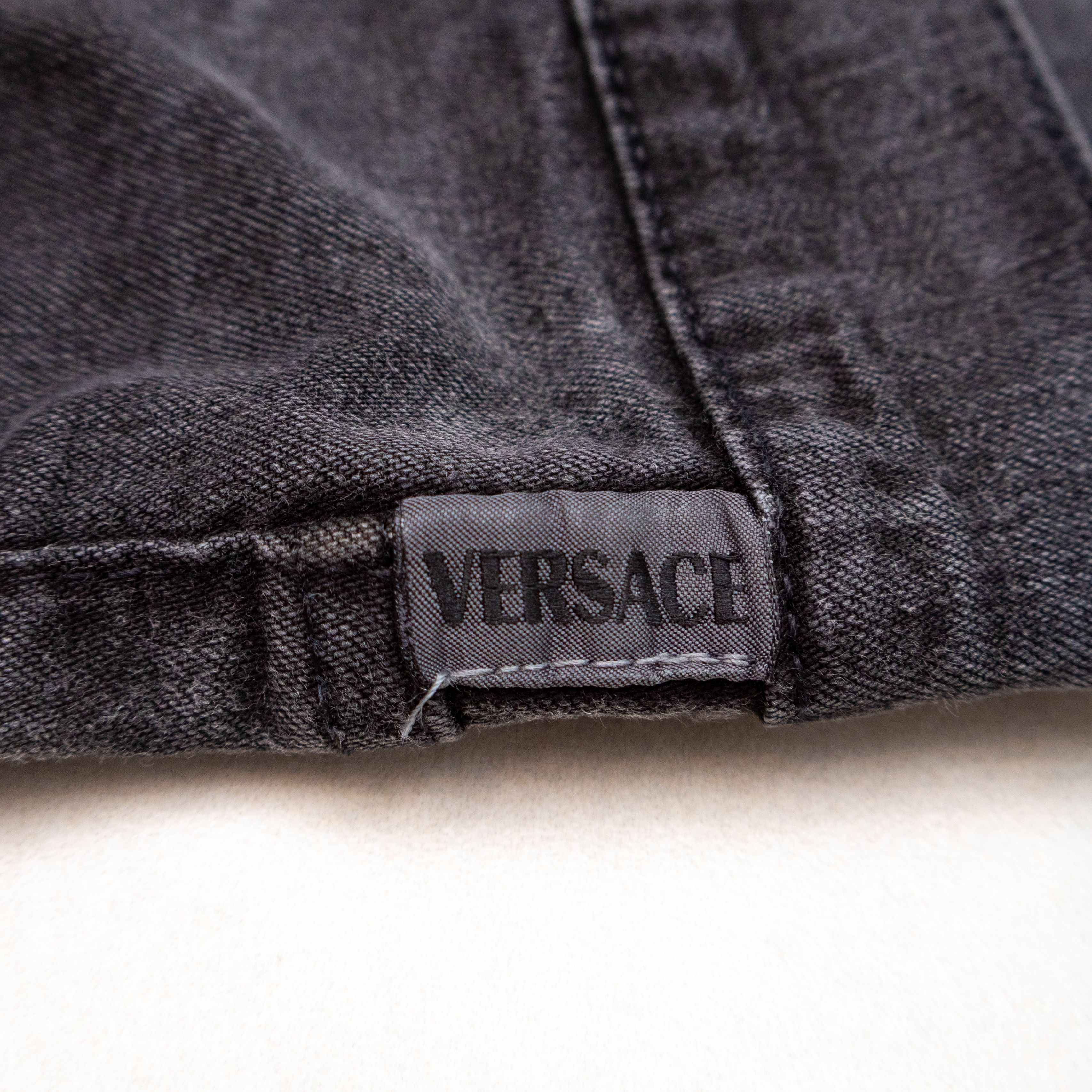 Versace 90s Versace Jeans Couture Black Wash Denim Jeans – Size 36 Size US 36 / EU 52 - 10 Thumbnail