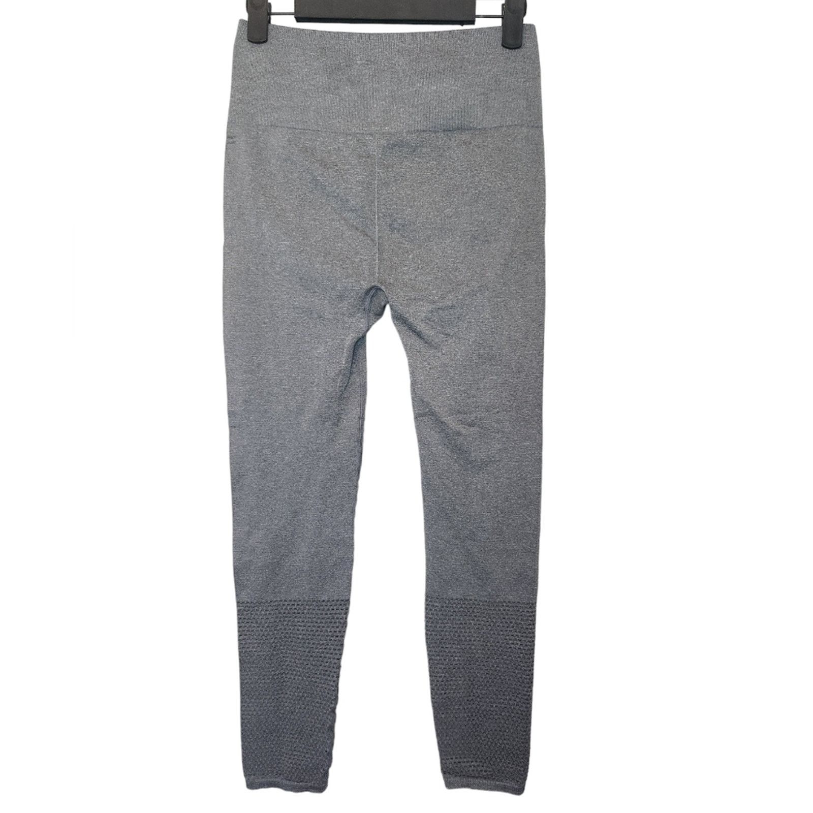 Fabletics Fabletics Seamless Gray Legging full length small Size 28" / US 6 / IT 42 - 5 Thumbnail