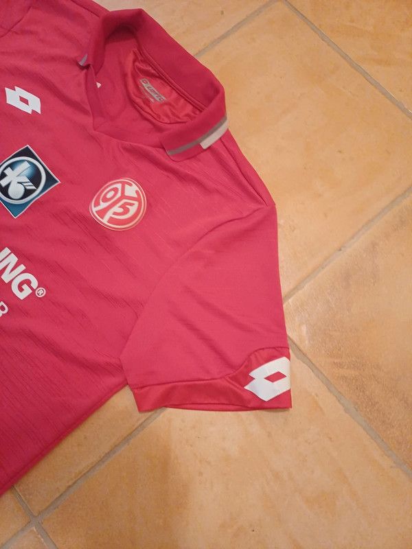 Lotto Sport Lotto Mainz 2019-20 home shirt Size US L / EU 52-54 / 3 - 4 Thumbnail