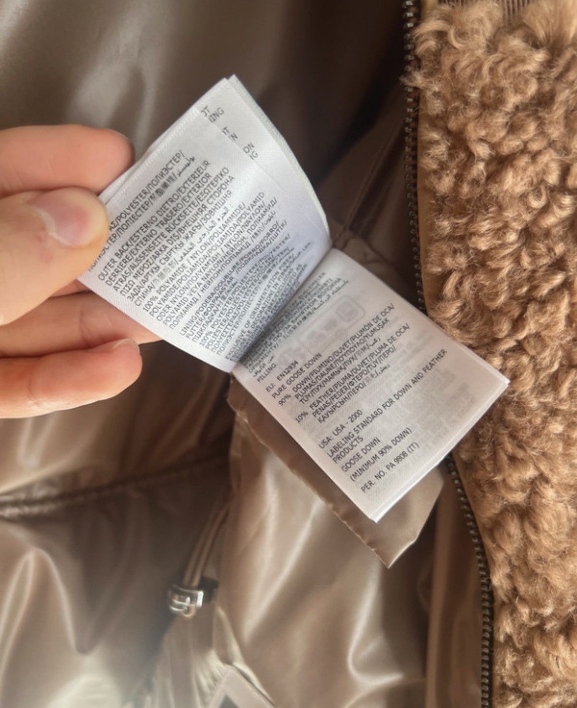 Moncler rrp 2800$ Segura sherpa Size US M / EU 48-50 / 2 - 4 Thumbnail